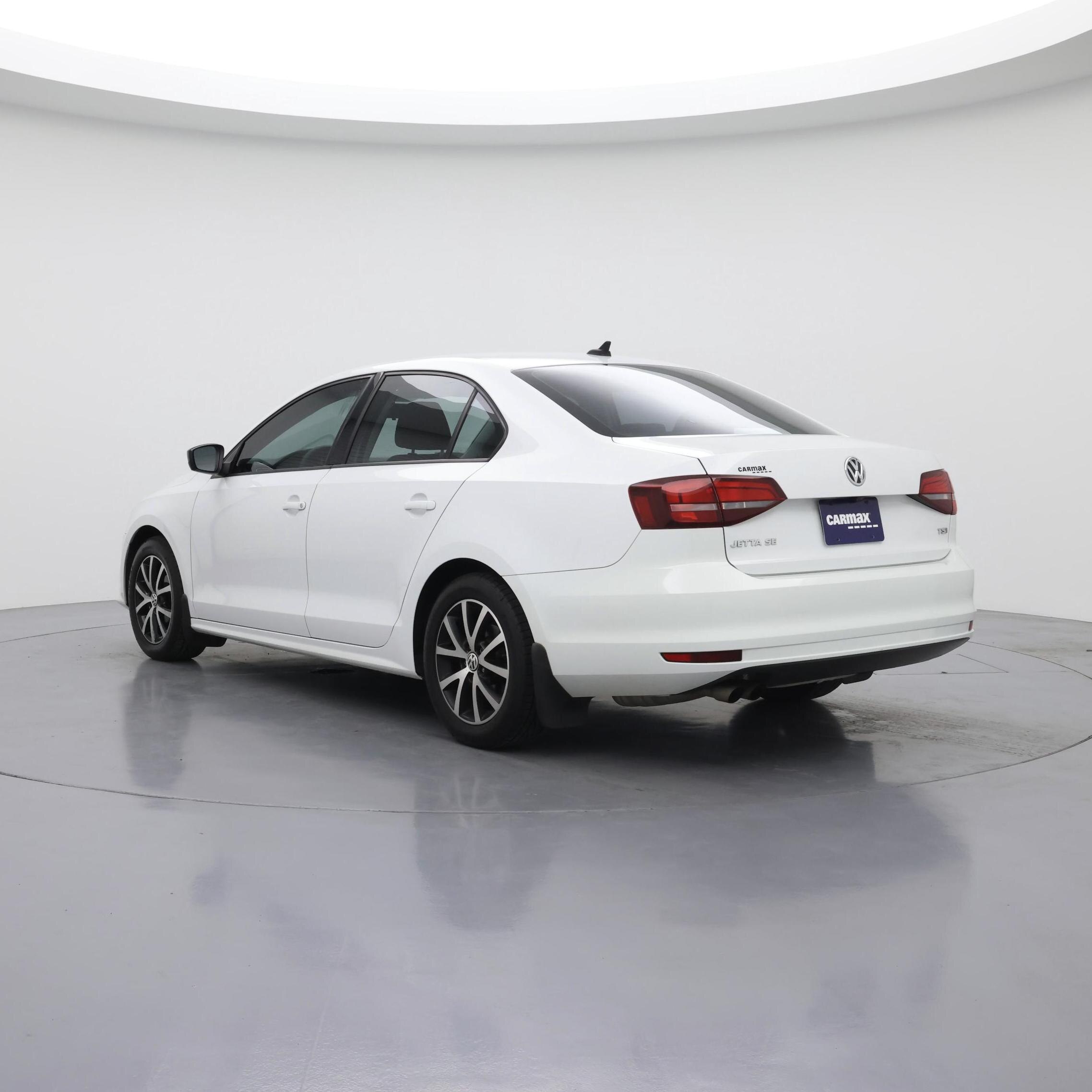 Thumbnail: 2016 Volkswagen Jetta - 2