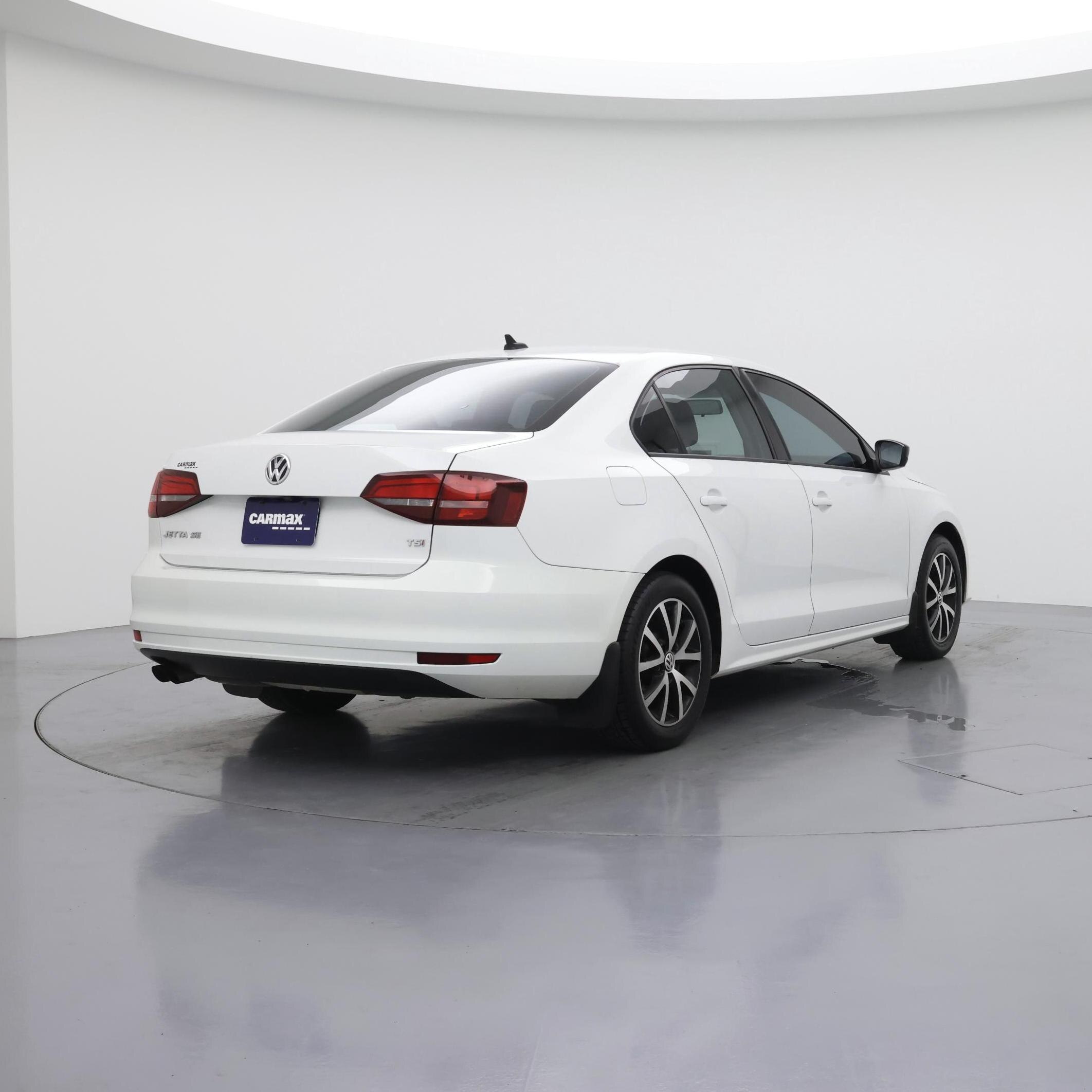 Thumbnail: 2016 Volkswagen Jetta - 8