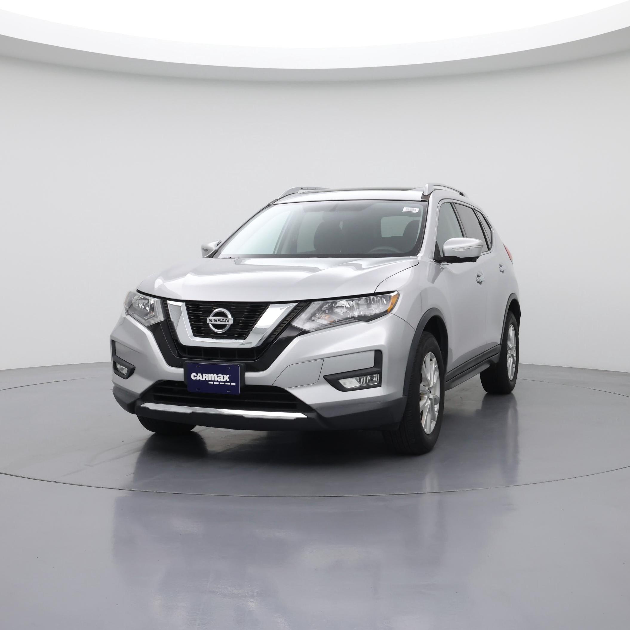 Thumbnail: 2017 Nissan Rogue - 4