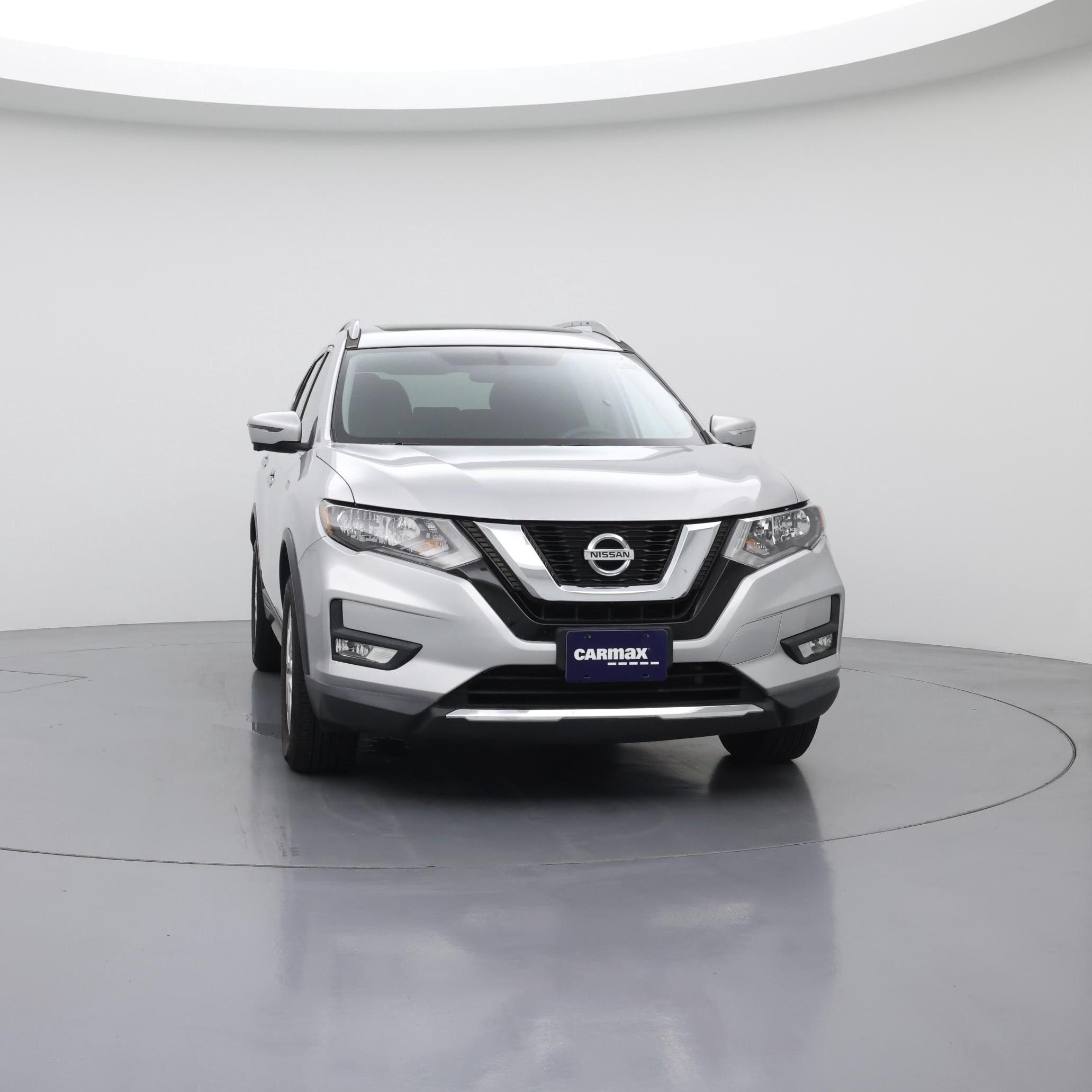 Thumbnail: 2017 Nissan Rogue - 5