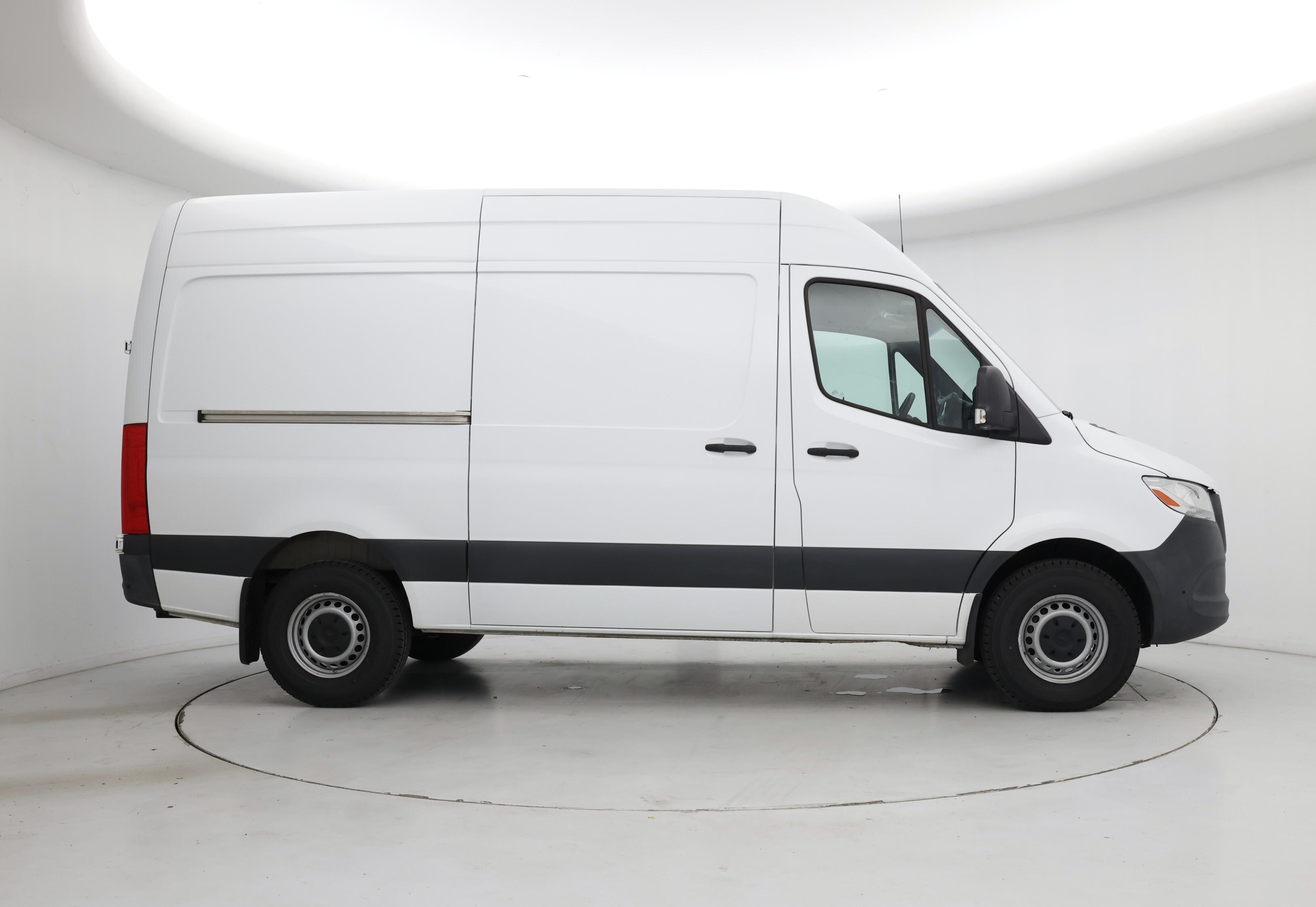 Thumbnail: 2022 Mercedes-Benz Sprinter - 7
