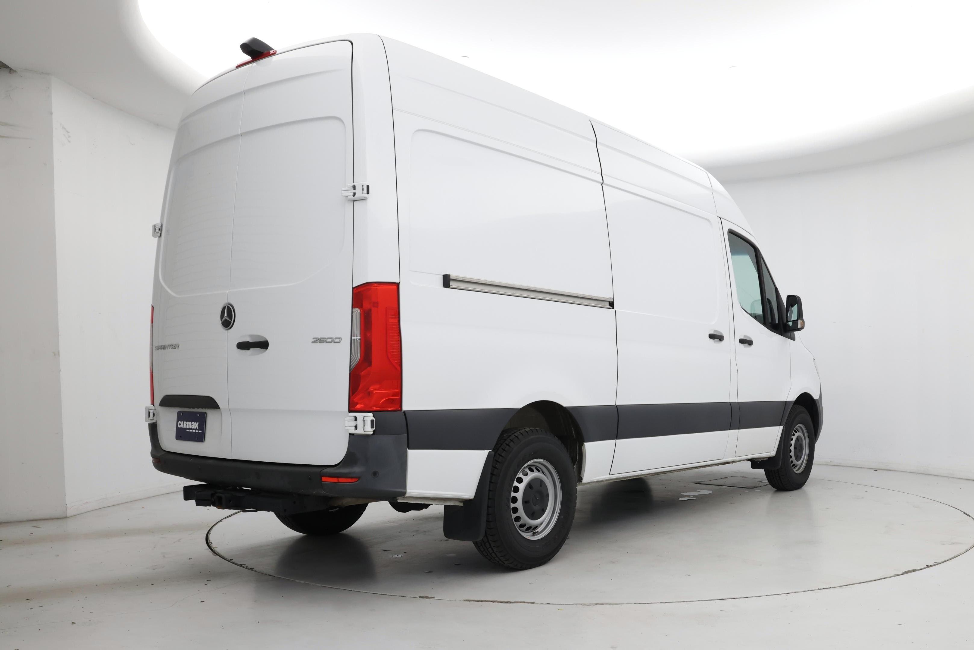 Thumbnail: 2022 Mercedes-Benz Sprinter - 8