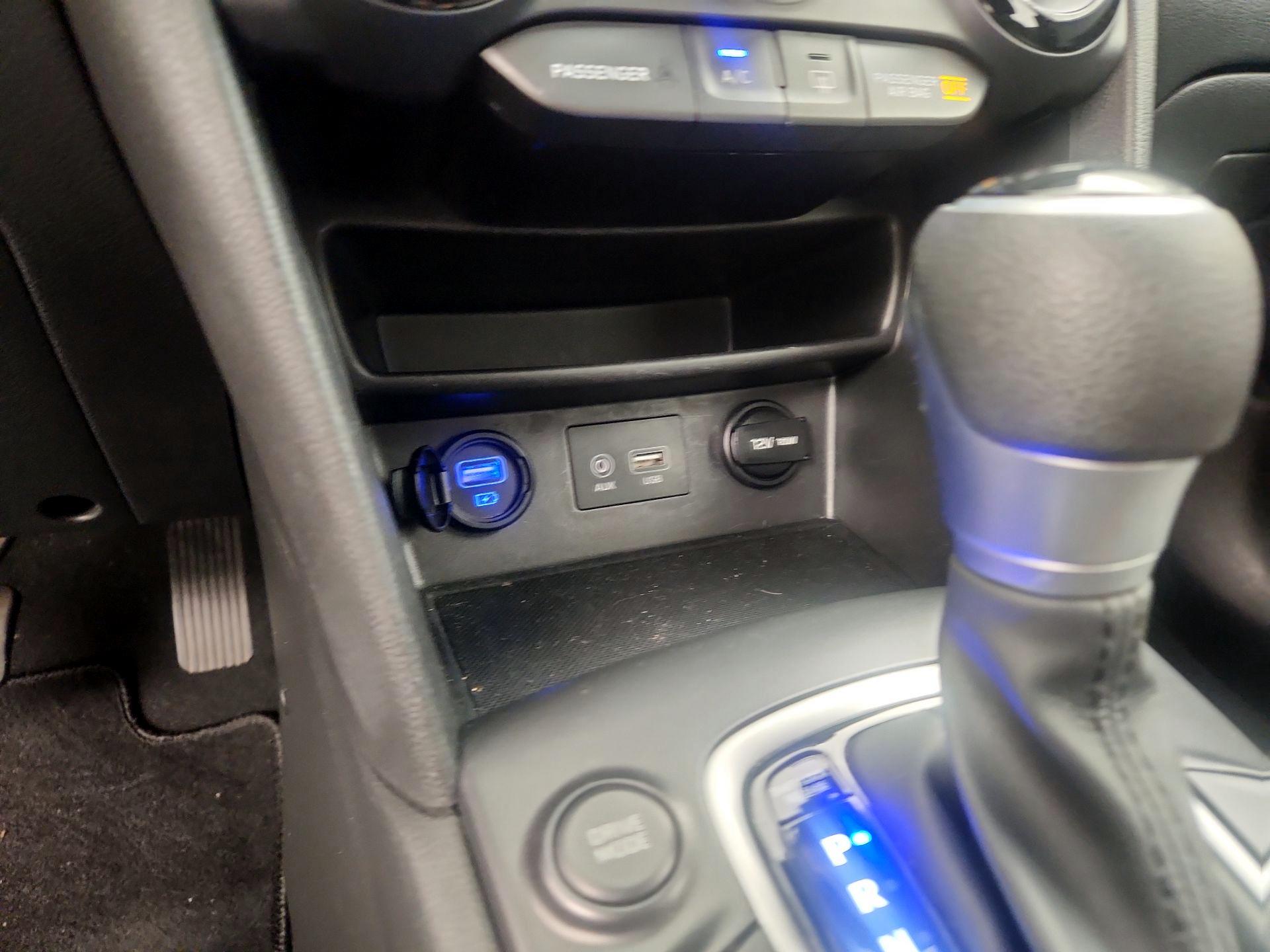Thumbnail: 2021 Hyundai Kona - 18