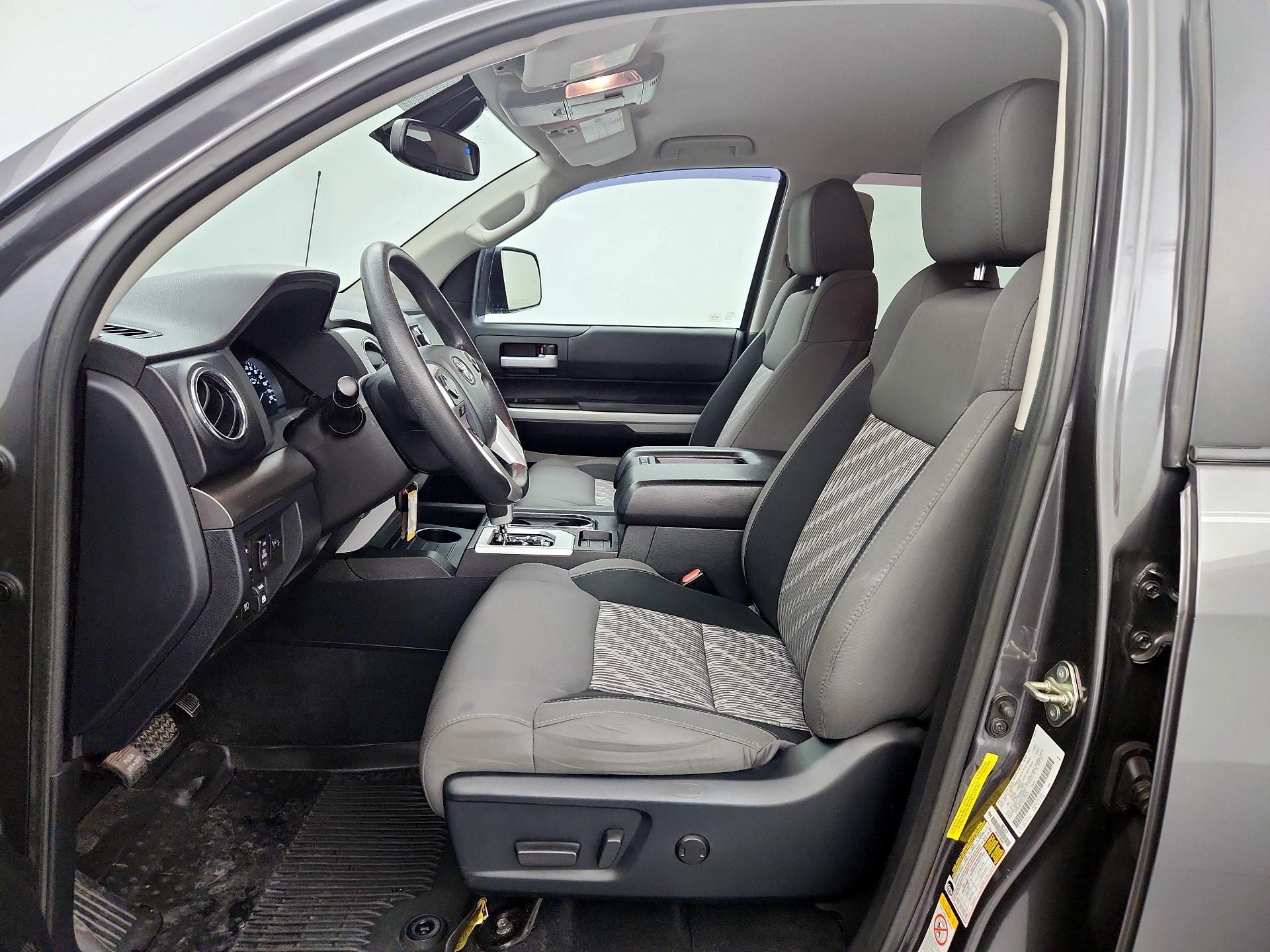 Thumbnail: 2018 Toyota Tundra - 11