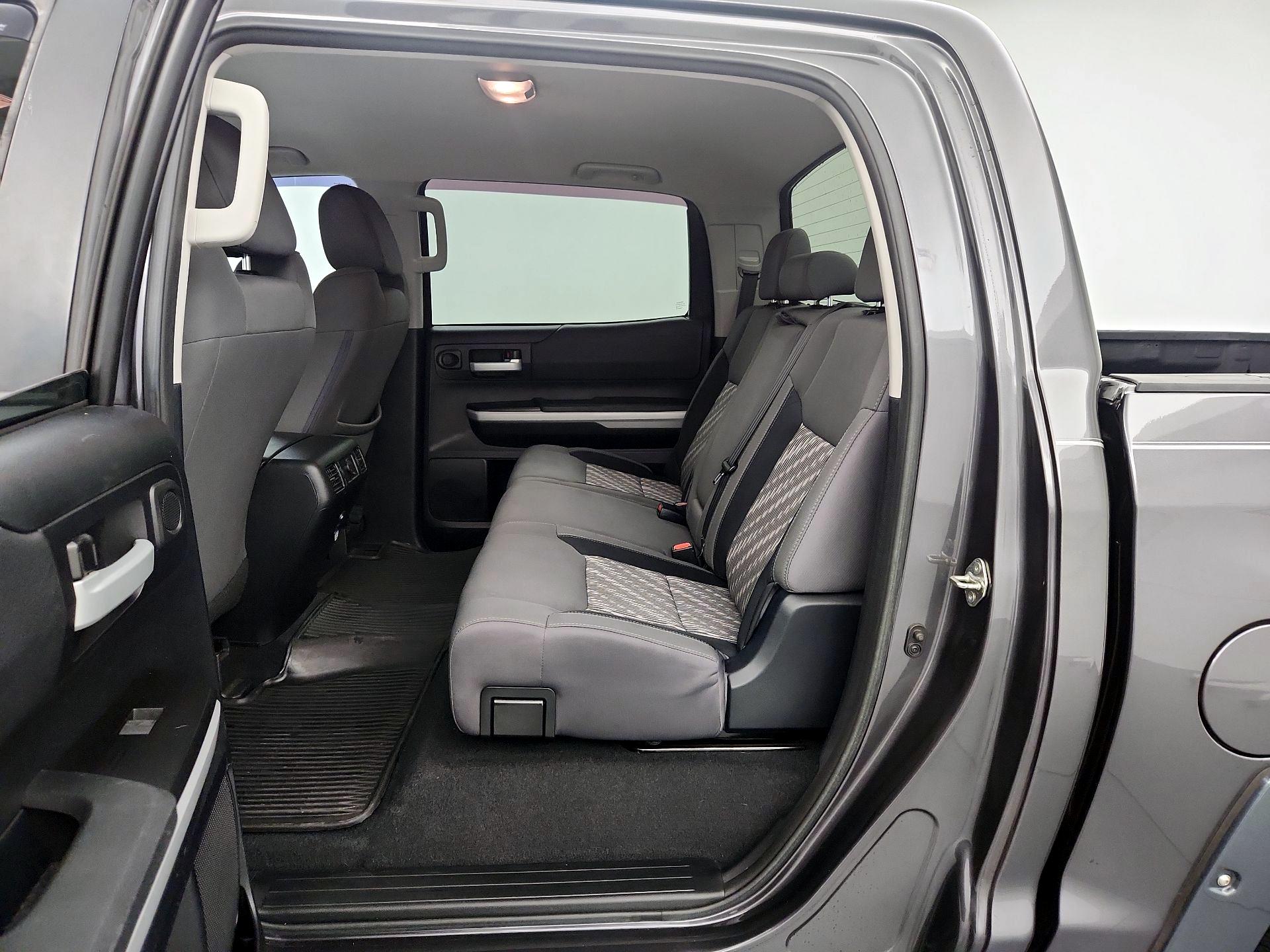 Thumbnail: 2018 Toyota Tundra - 20