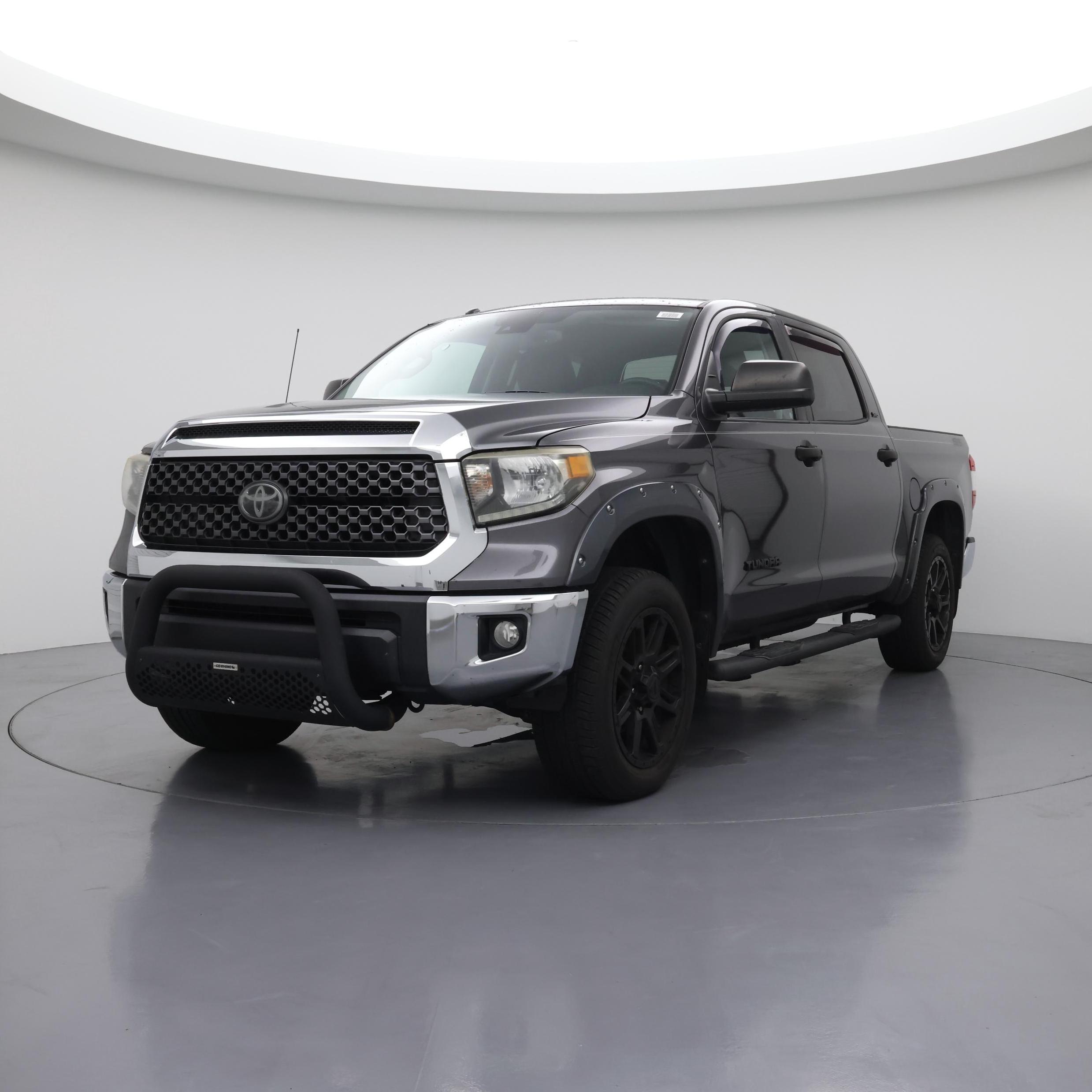 Thumbnail: 2018 Toyota Tundra - 4