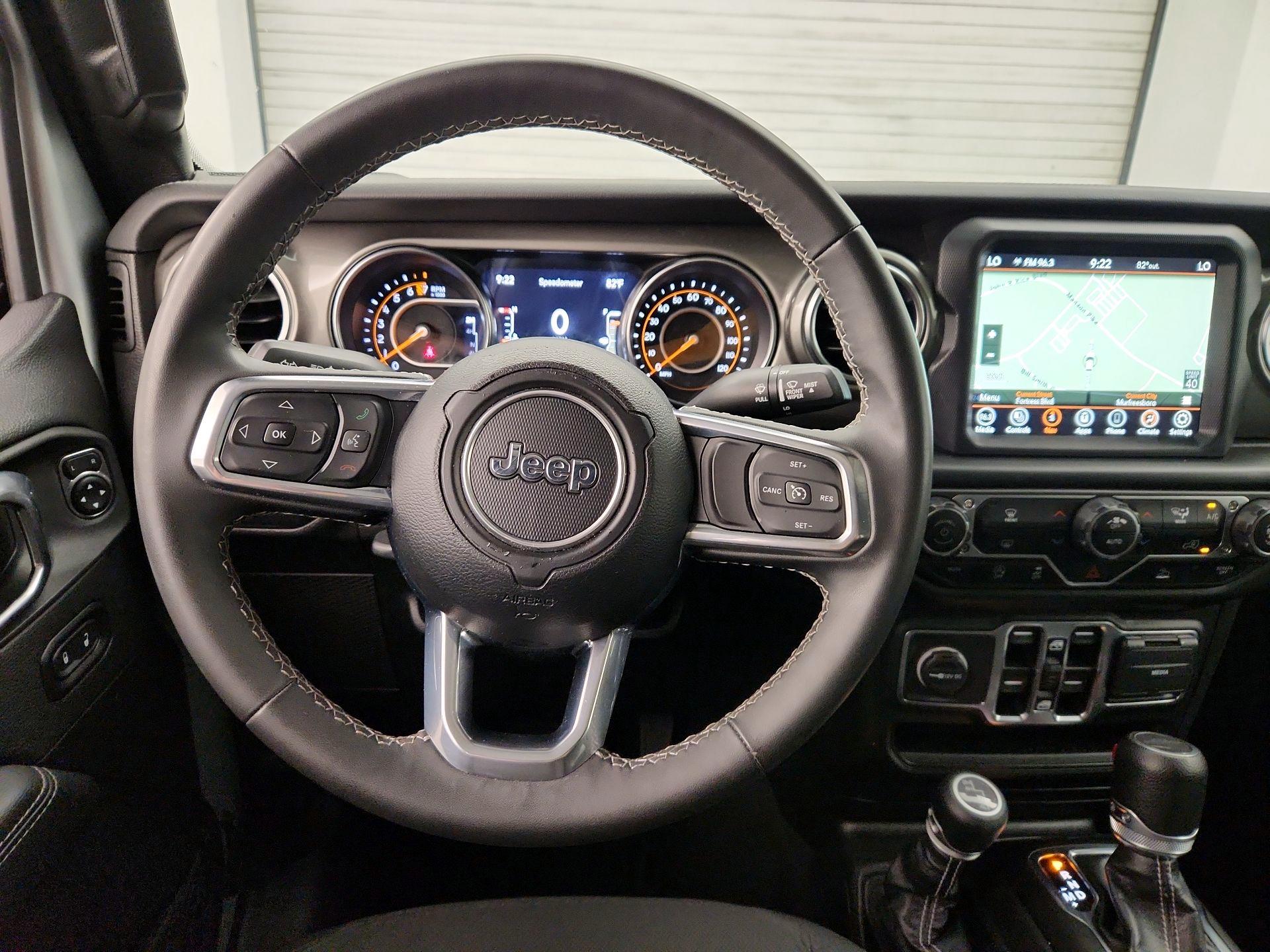 Thumbnail: 2023 Jeep Gladiator - 10