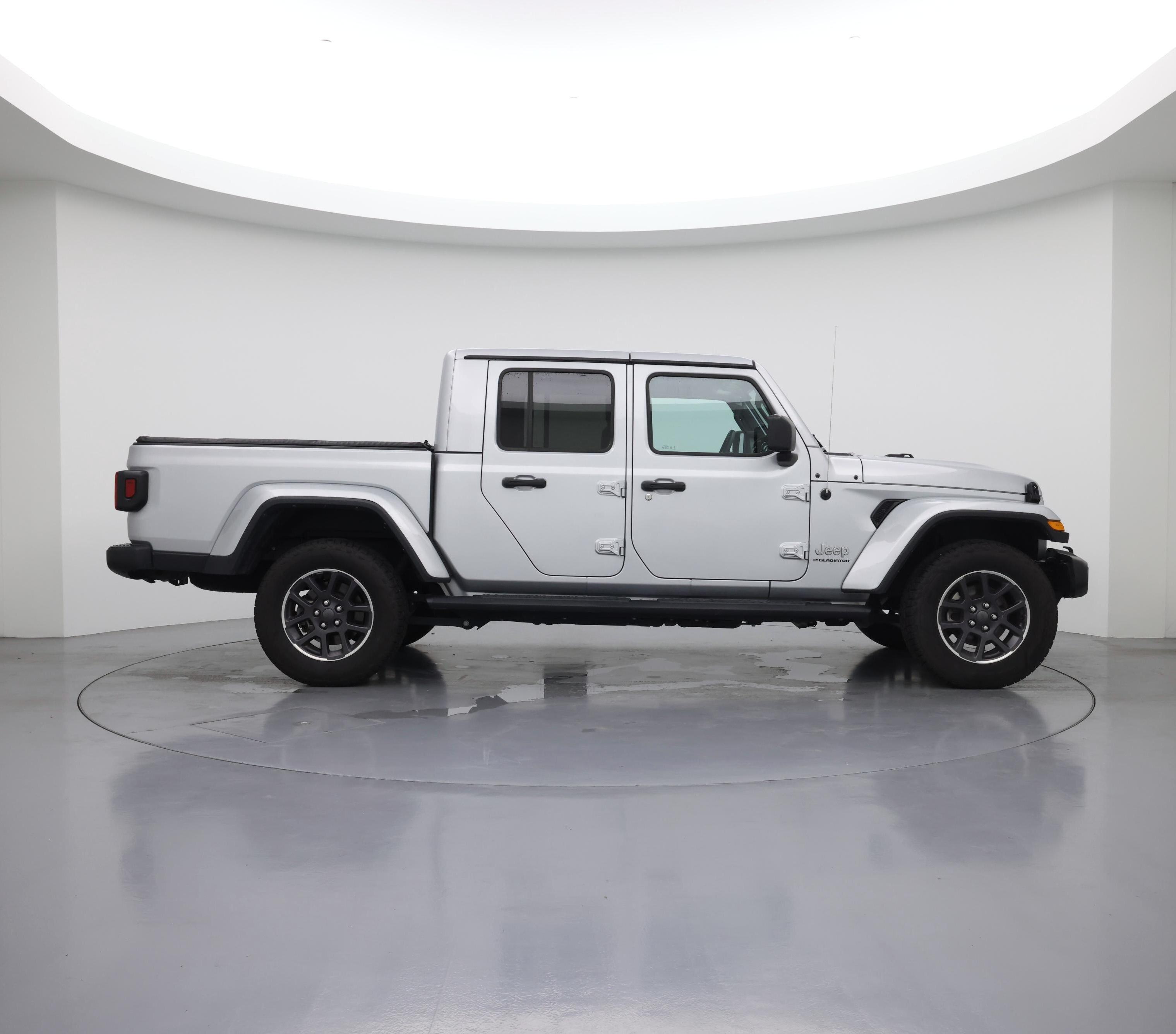 Thumbnail: 2023 Jeep Gladiator - 7