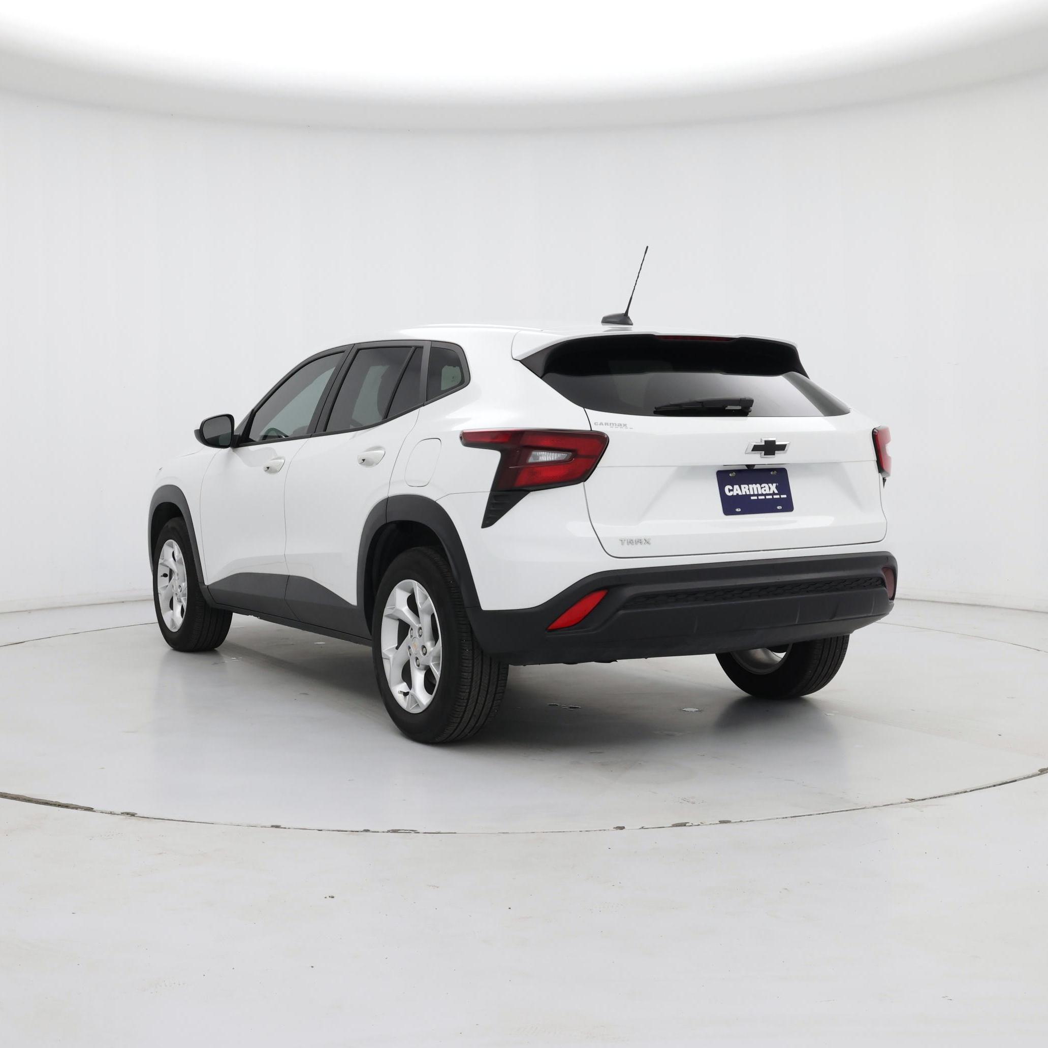 Thumbnail: 2024 Chevrolet Trax - 2