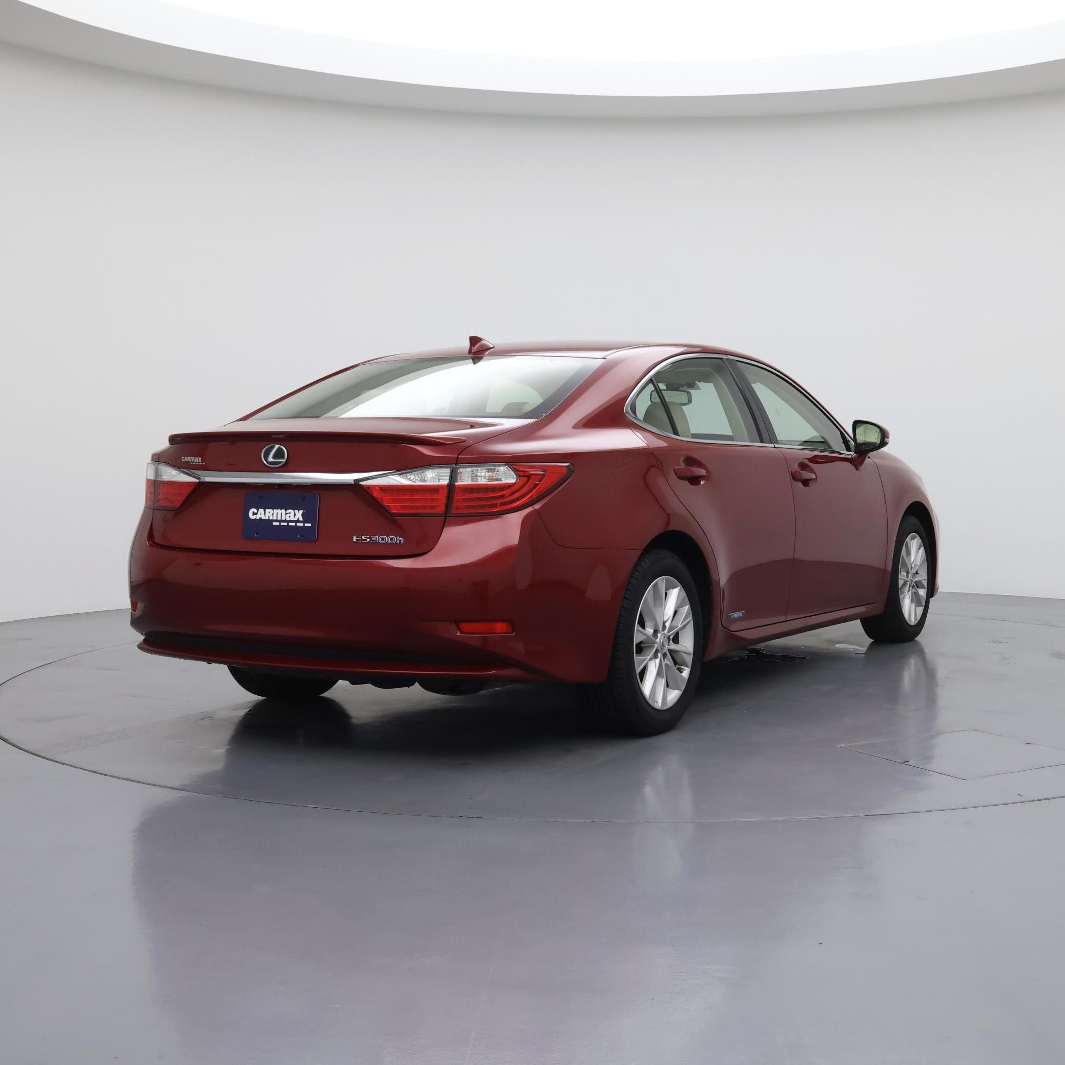 Thumbnail: 2015 Lexus ES - 8