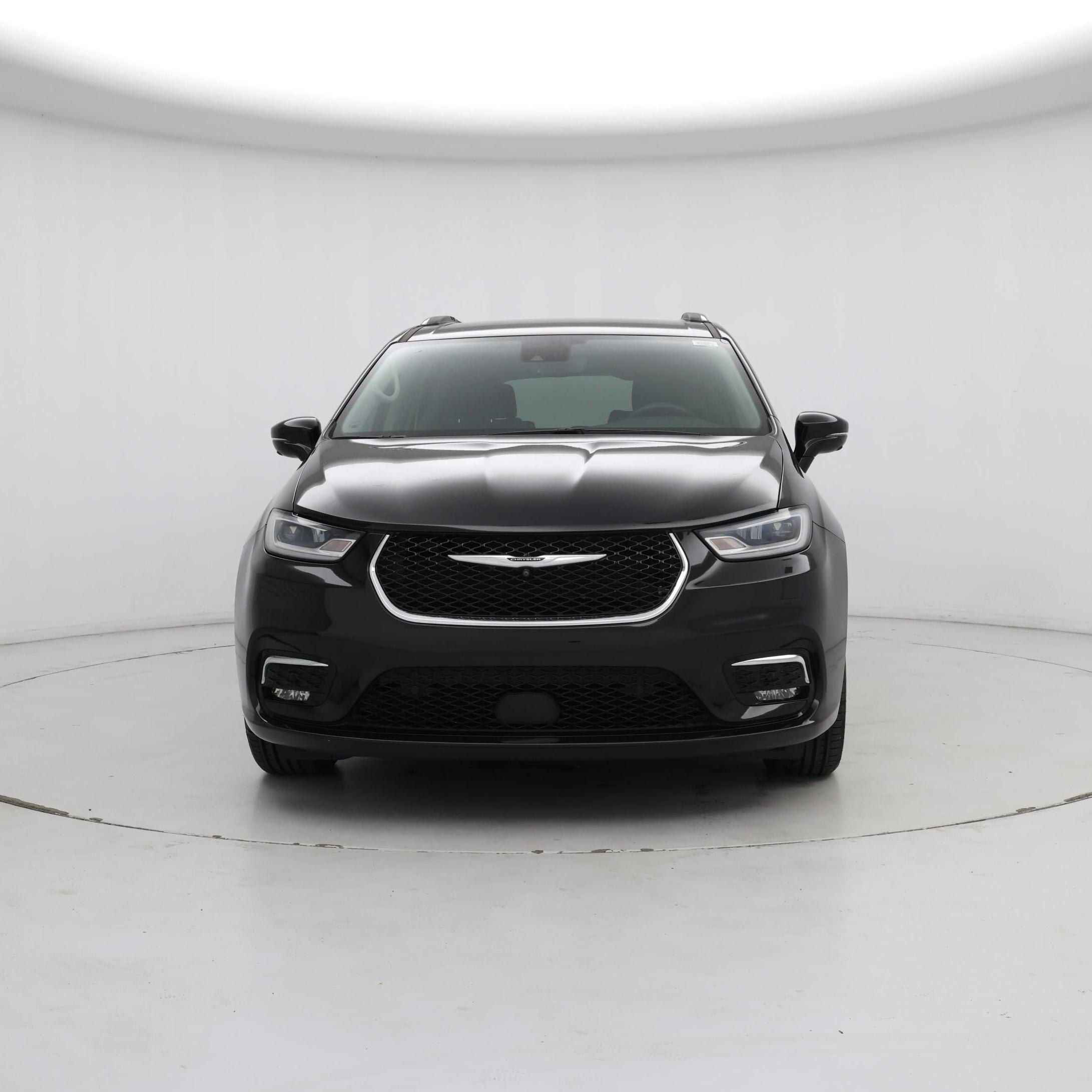 Thumbnail: 2021 Chrysler Pacifica - 5
