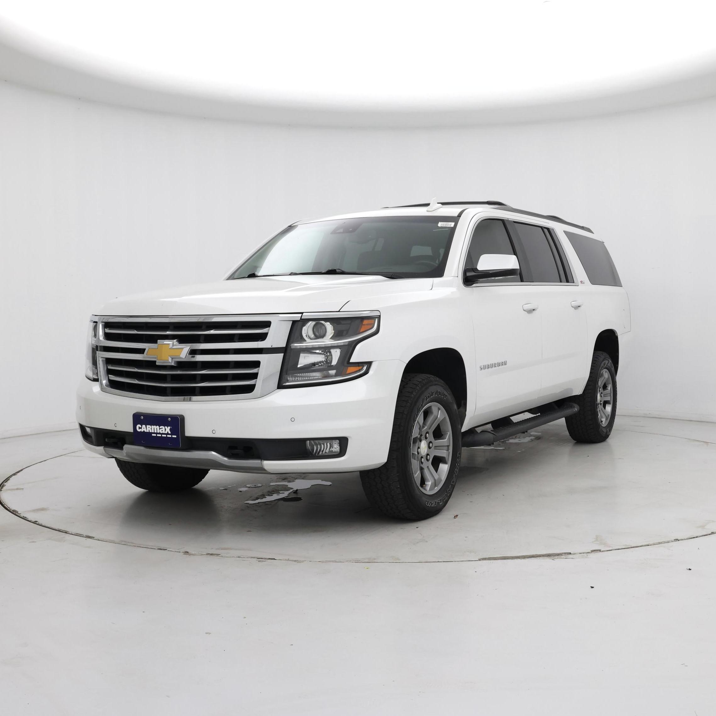 Thumbnail: 2019 Chevrolet Suburban - 4