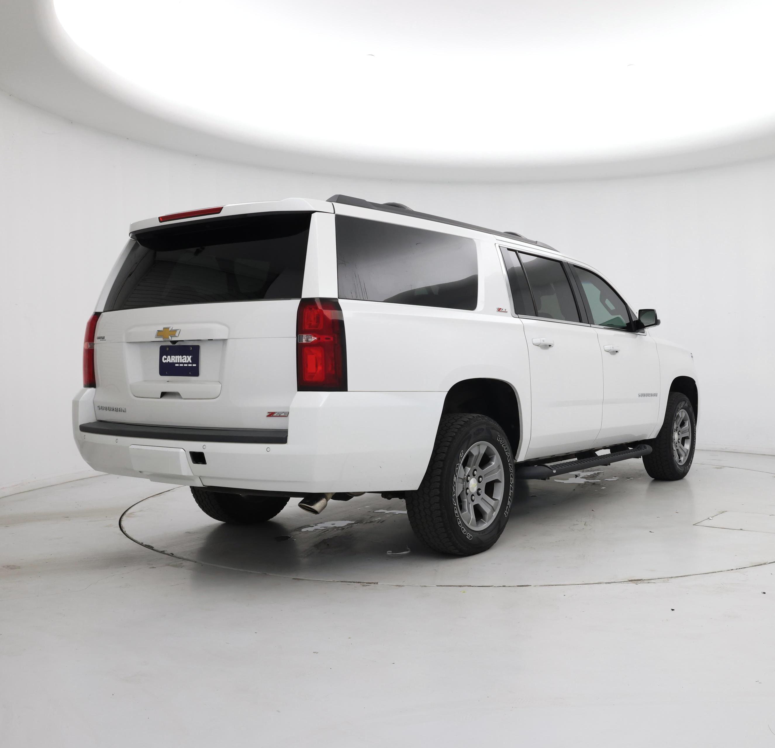 Thumbnail: 2019 Chevrolet Suburban - 8