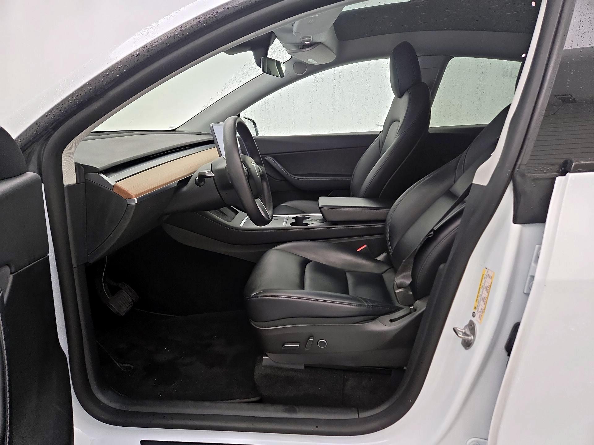 Thumbnail: 2021 Tesla Model Y - 11