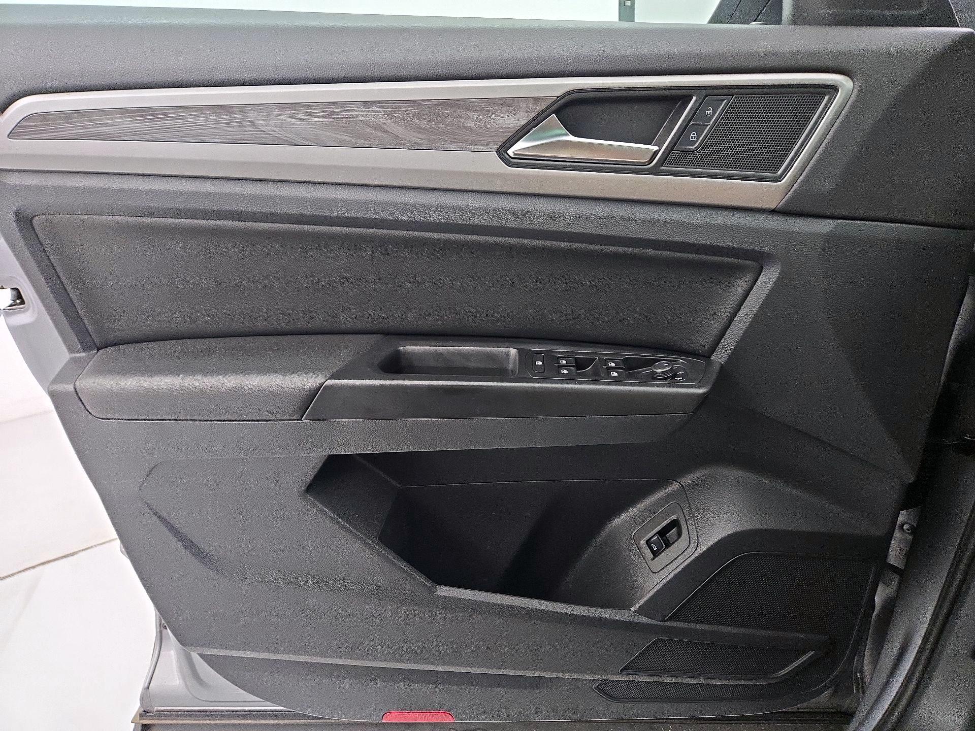Thumbnail: 2020 Volkswagen Atlas - 12