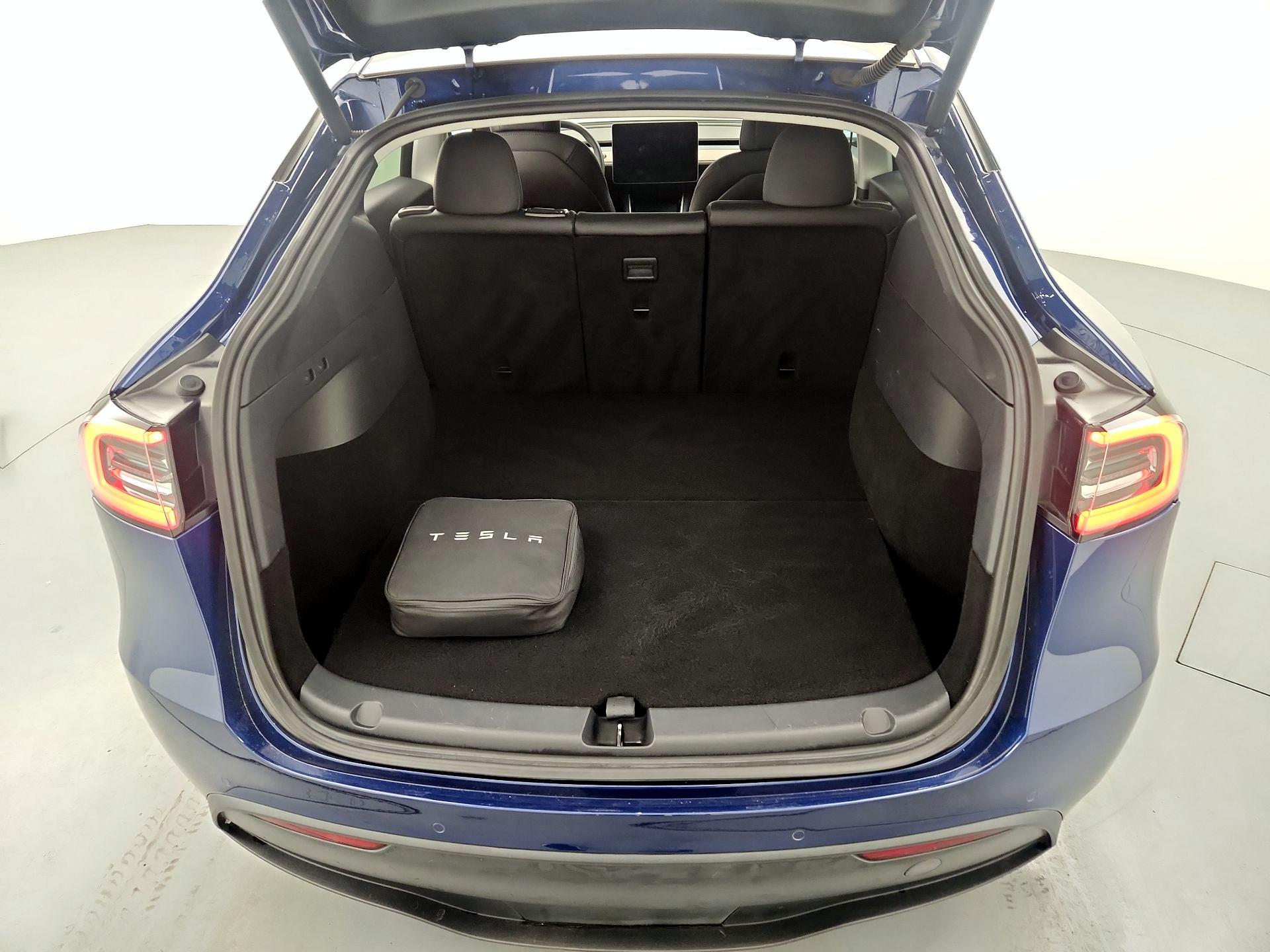 Thumbnail: 2020 Tesla Model Y - 19