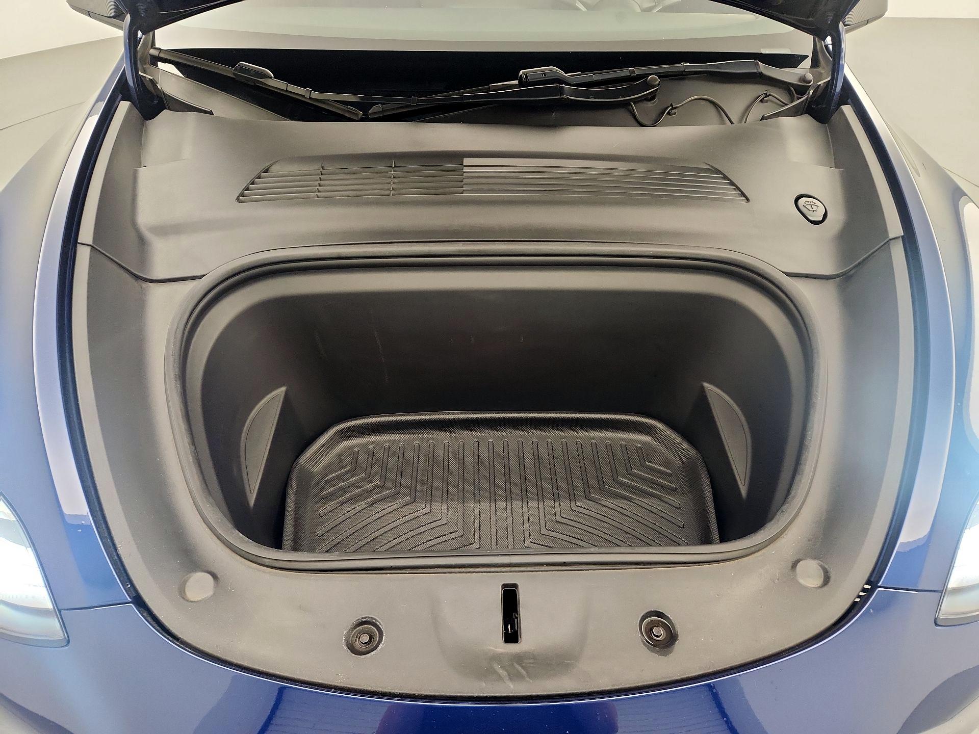 Thumbnail: 2020 Tesla Model Y - 20