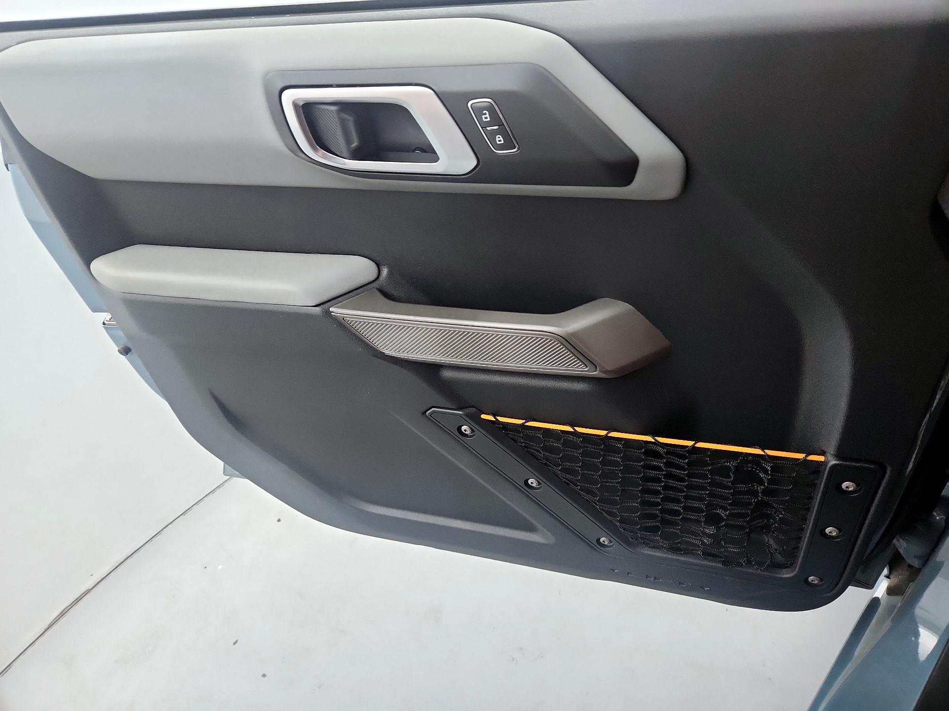 Thumbnail: 2022 Ford Bronco - 12