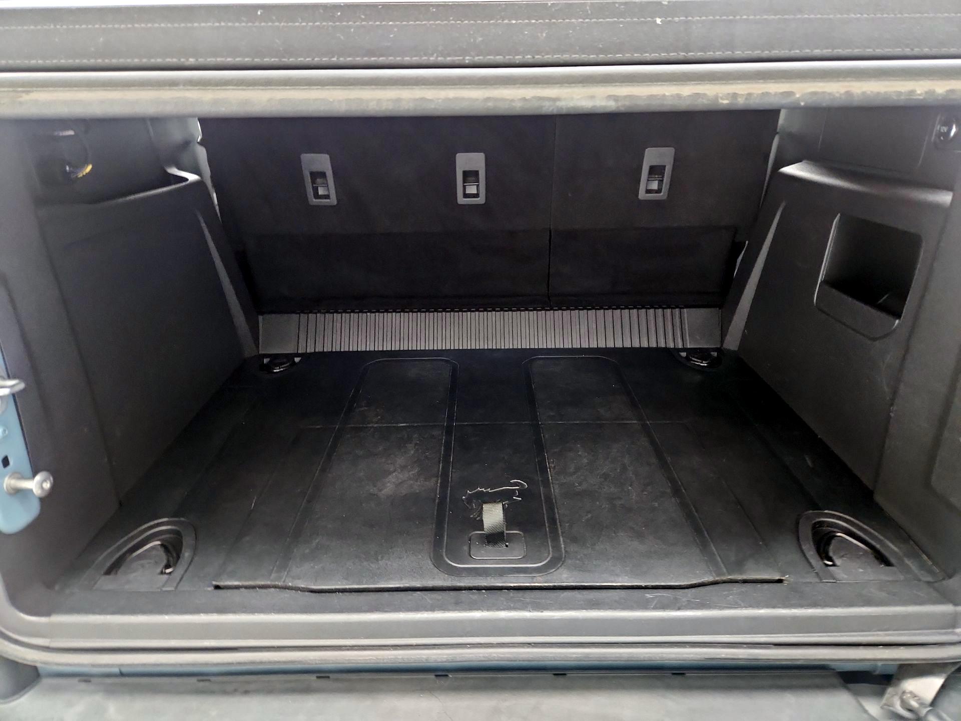 Thumbnail: 2022 Ford Bronco - 19