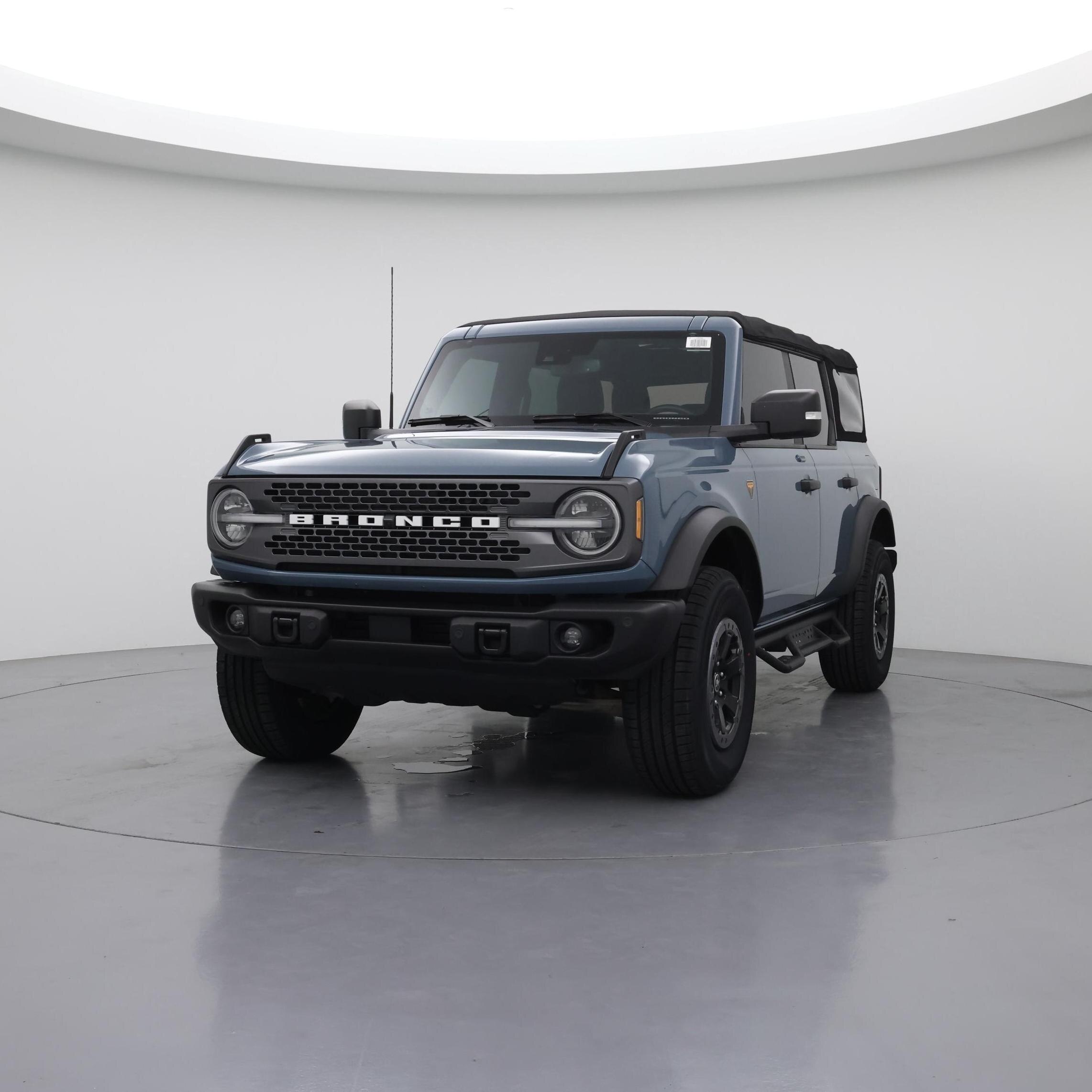 Thumbnail: 2022 Ford Bronco - 4