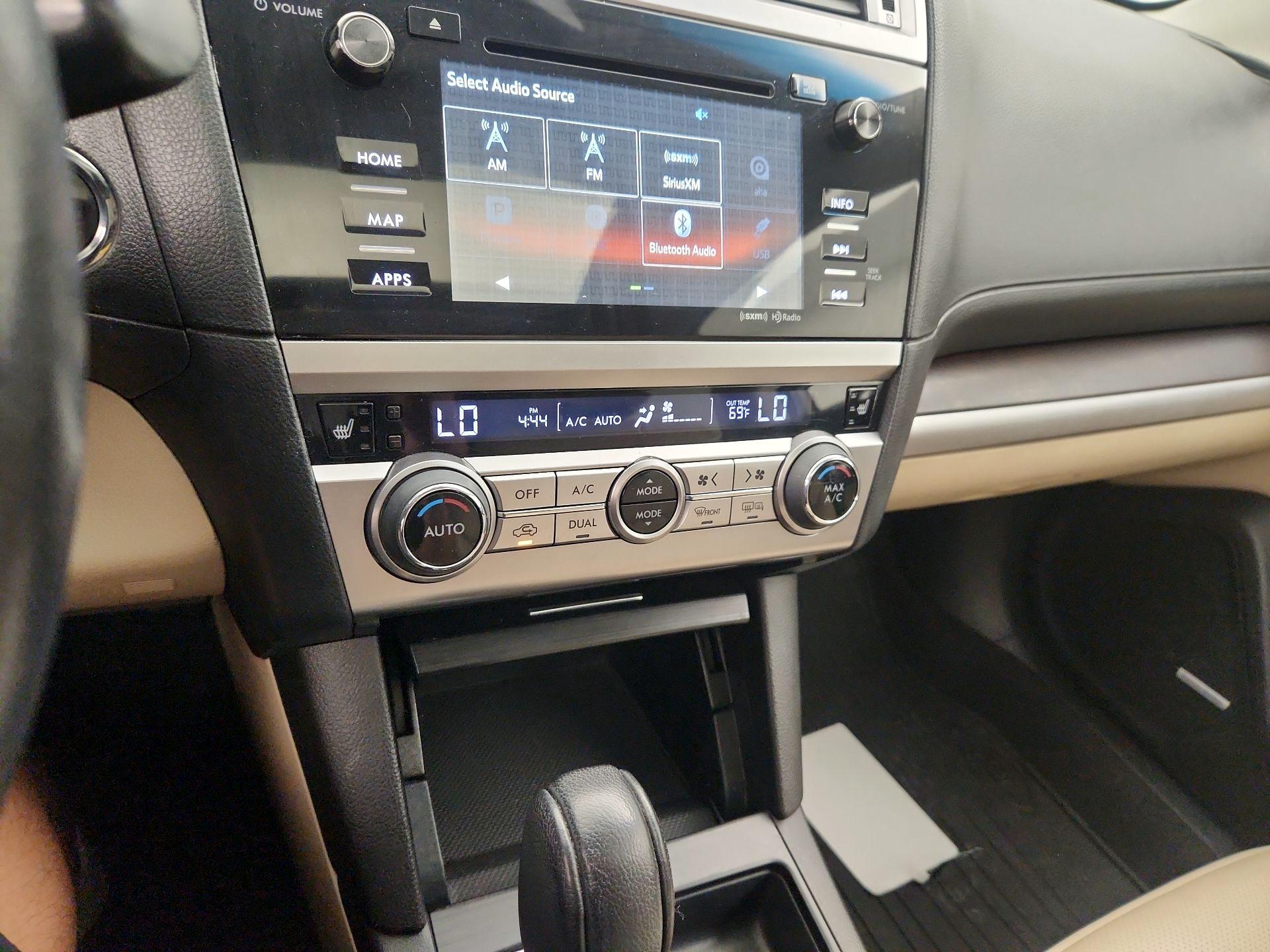 Thumbnail: 2015 Subaru Outback - 16