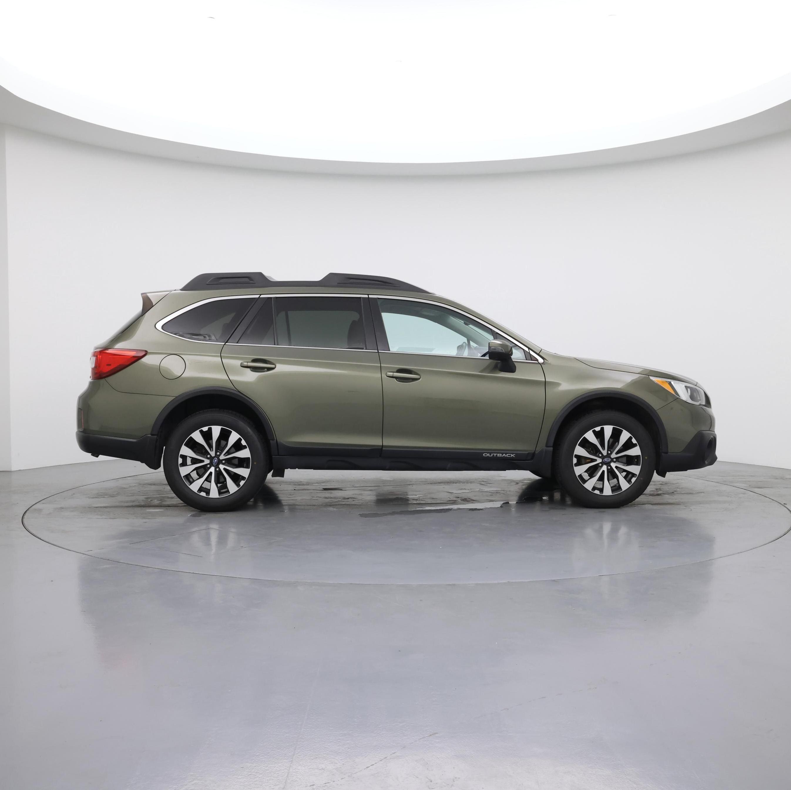 Thumbnail: 2015 Subaru Outback - 7