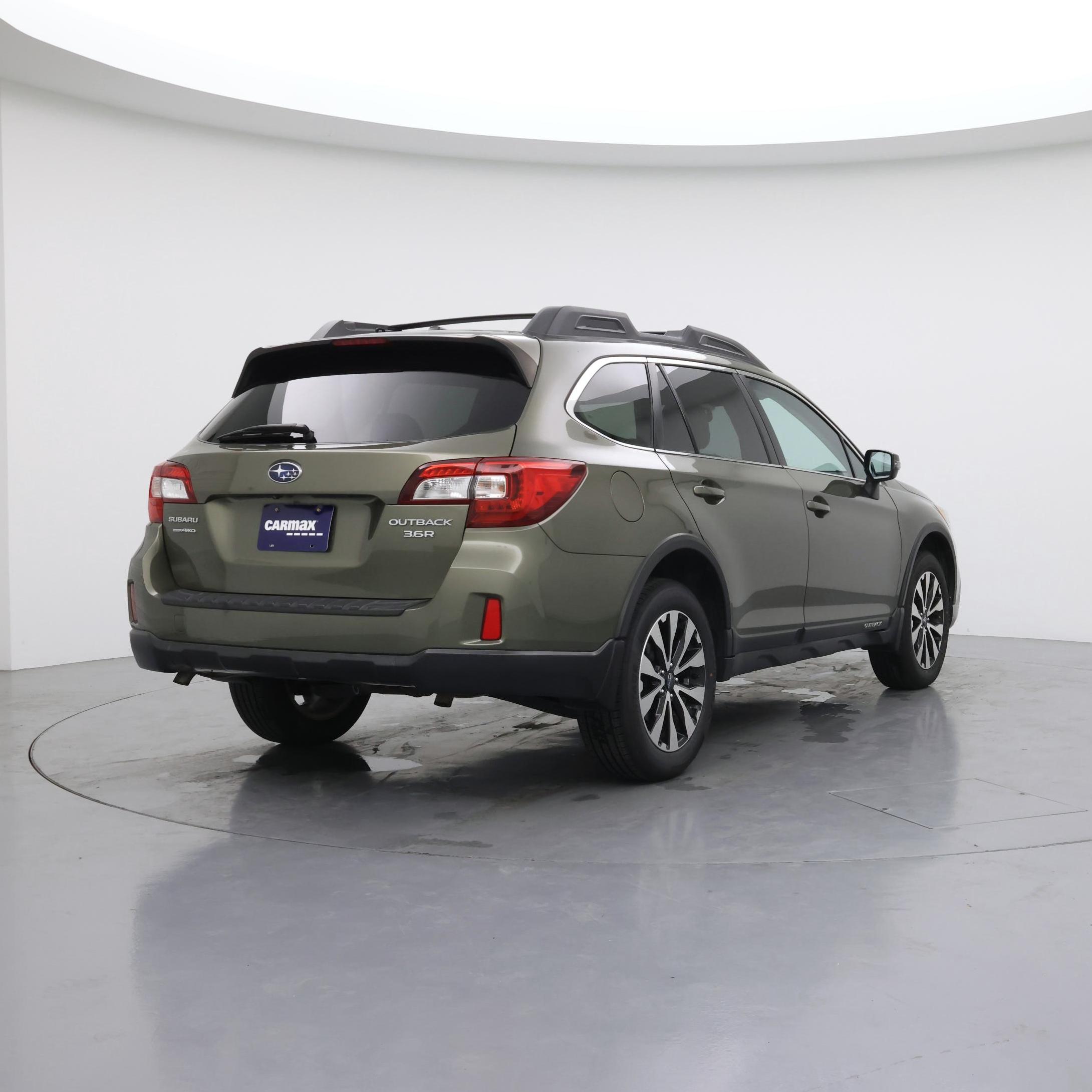 Thumbnail: 2015 Subaru Outback - 8