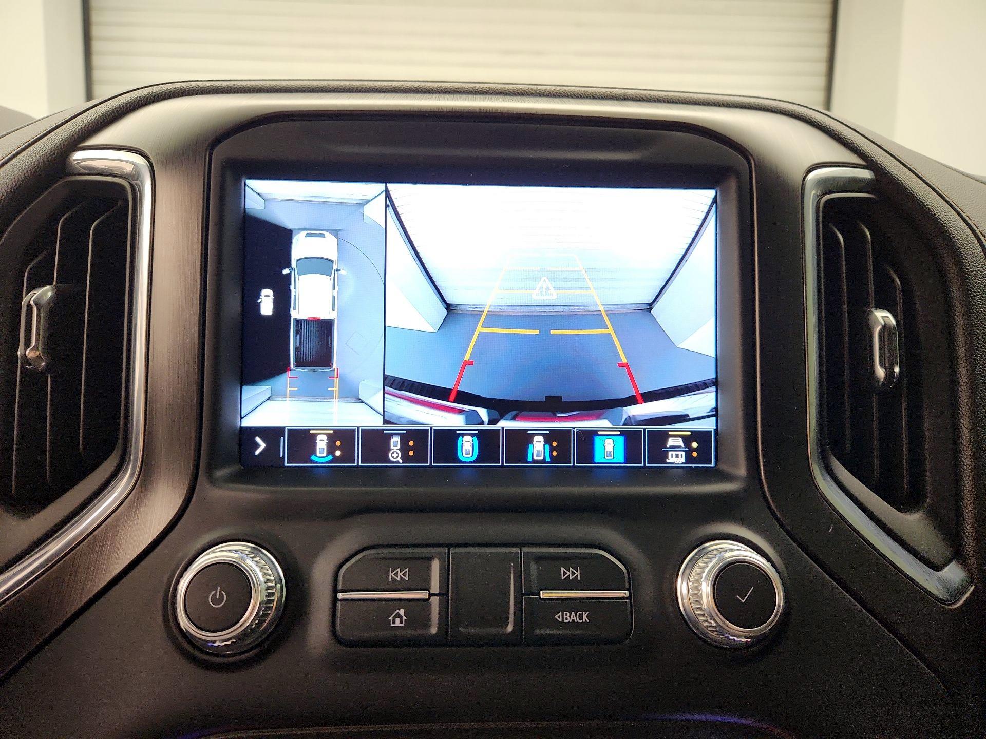 Thumbnail: 2022 GMC Sierra 3500 - 15