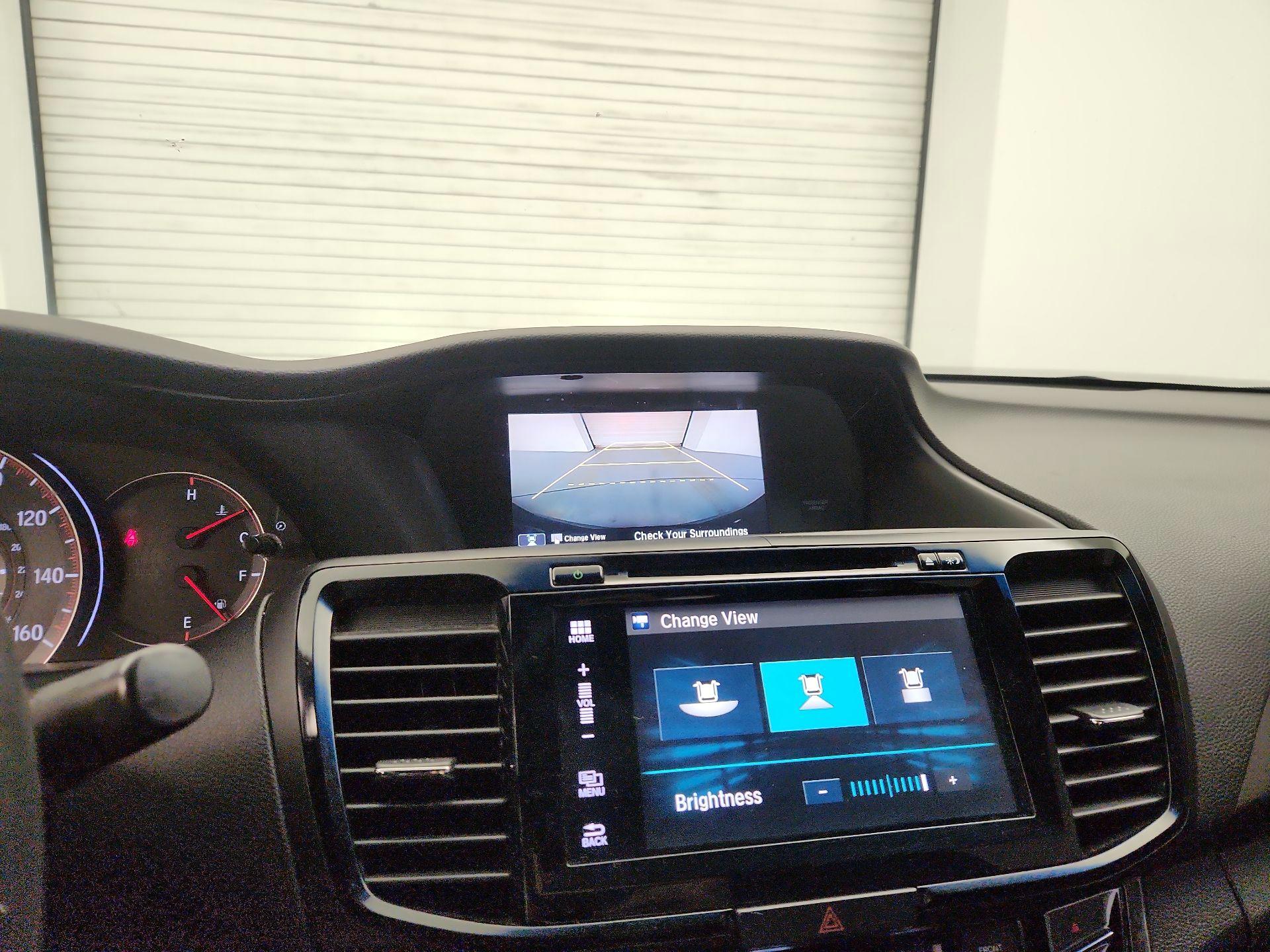 Thumbnail: 2016 Honda Accord - 14