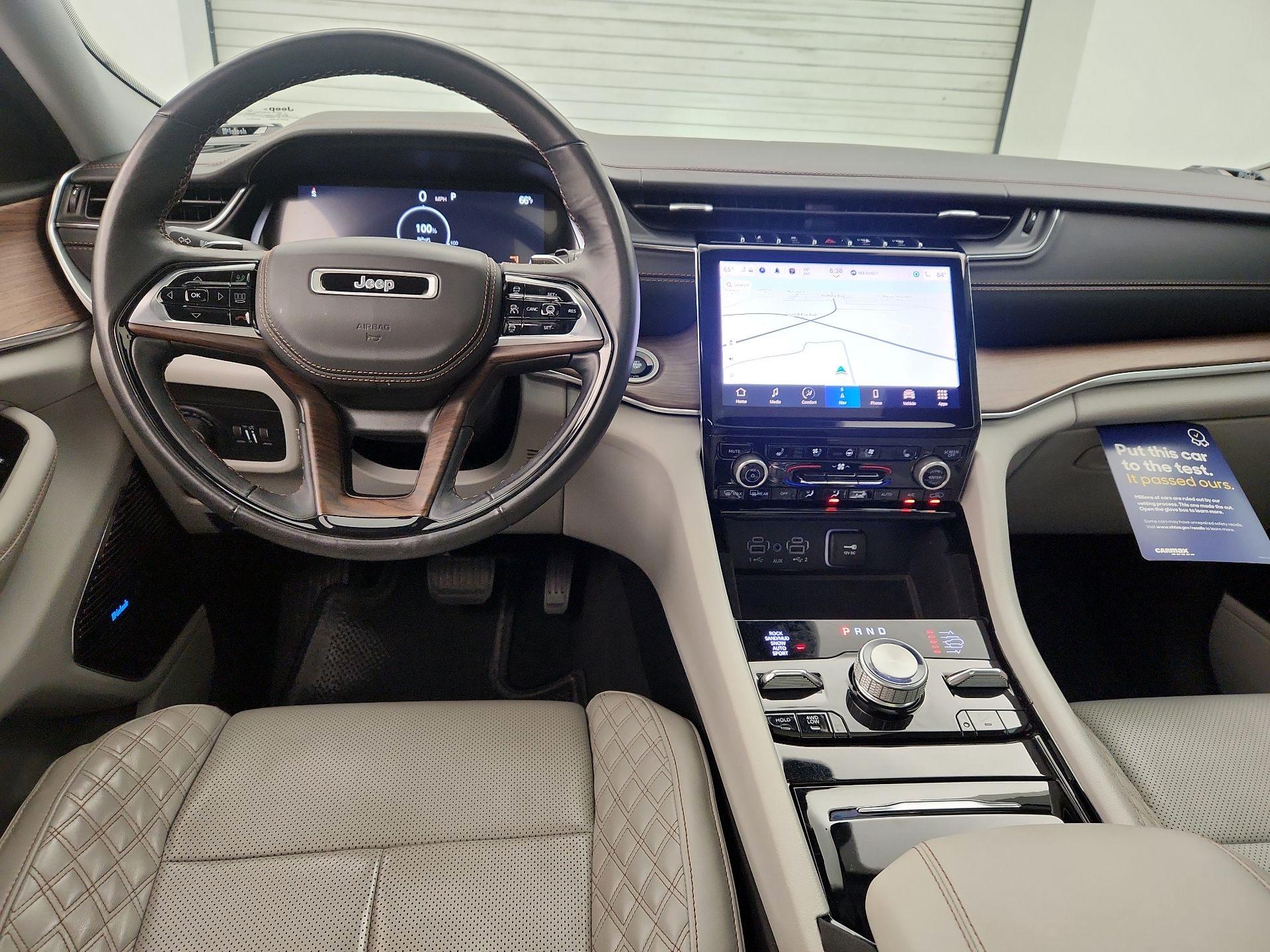 Thumbnail: 2022 Jeep Grand Cherokee - 9