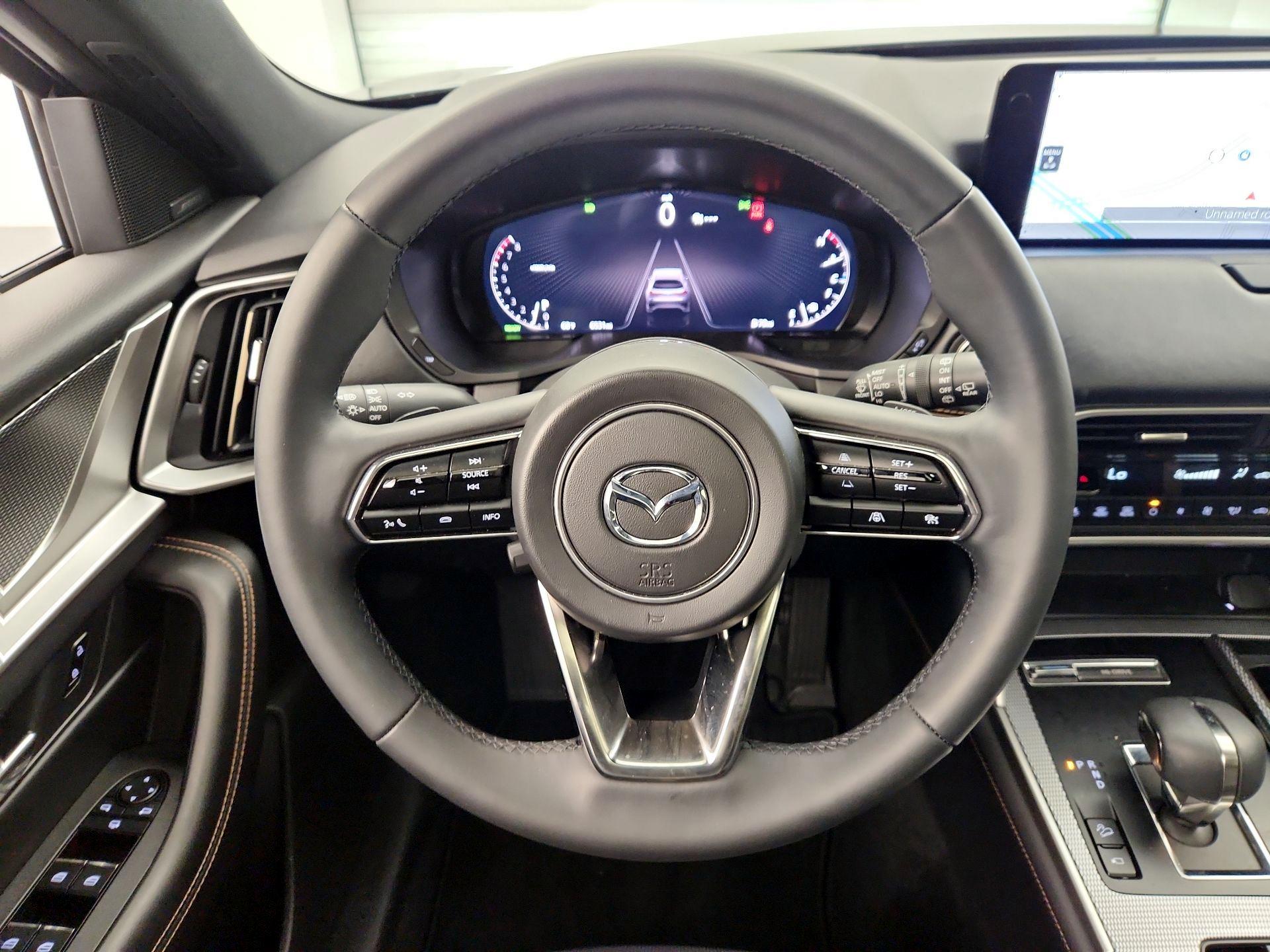 Thumbnail: 2025 Mazda CX-70 - 10