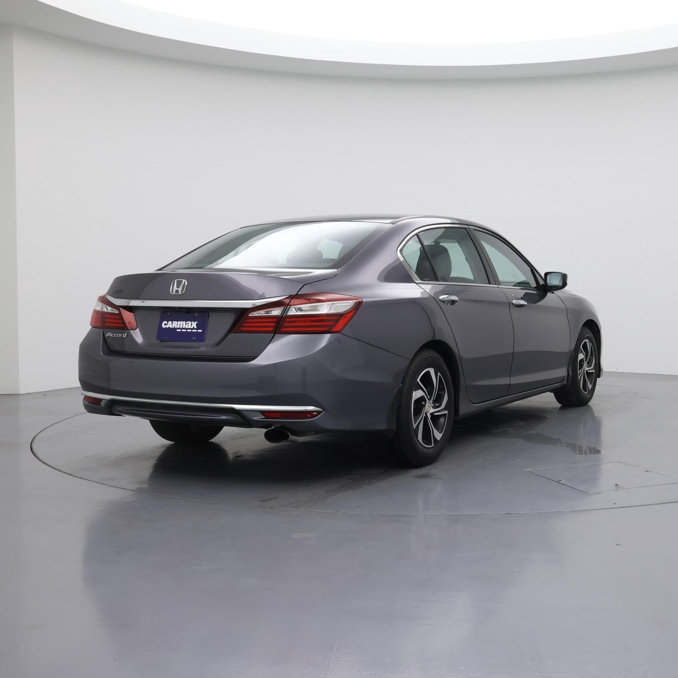 Thumbnail: 2016 Honda Accord - 8