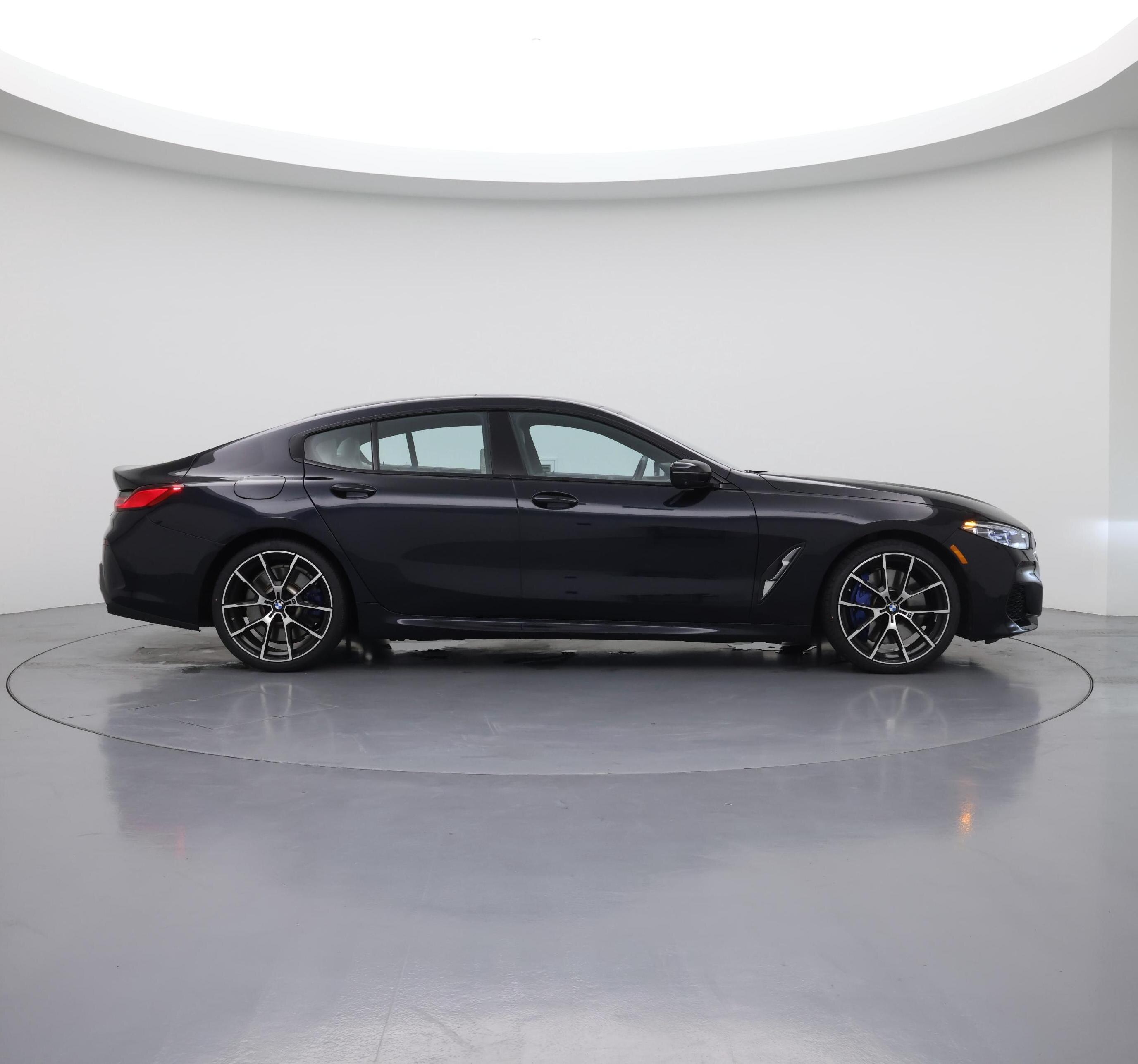 Thumbnail: 2022 BMW 8 Series - 7