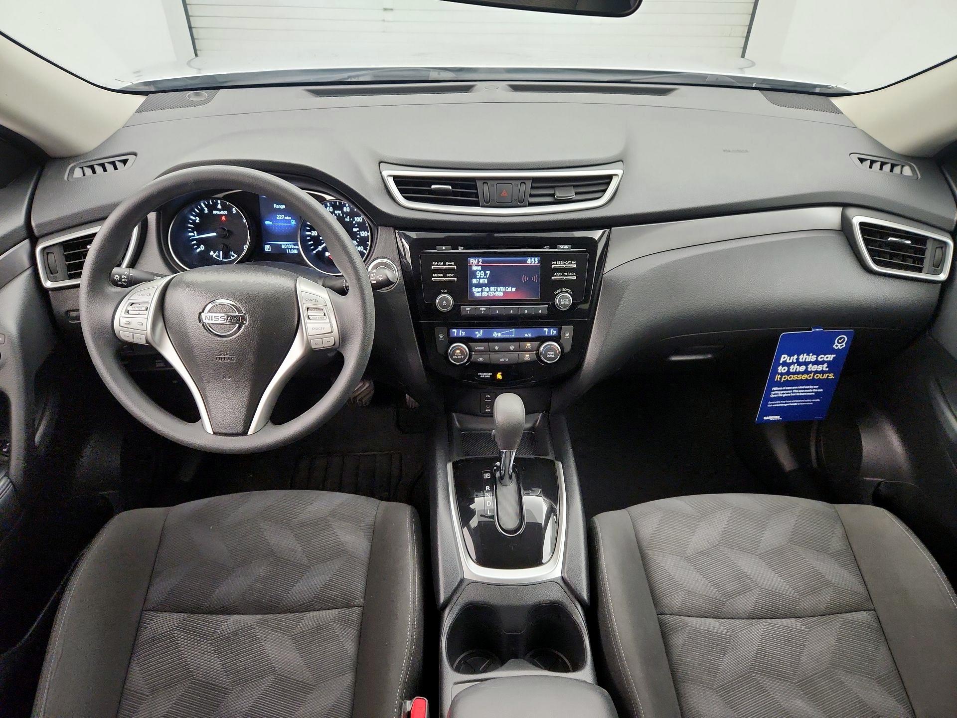 Thumbnail: 2016 Nissan Rogue - 9