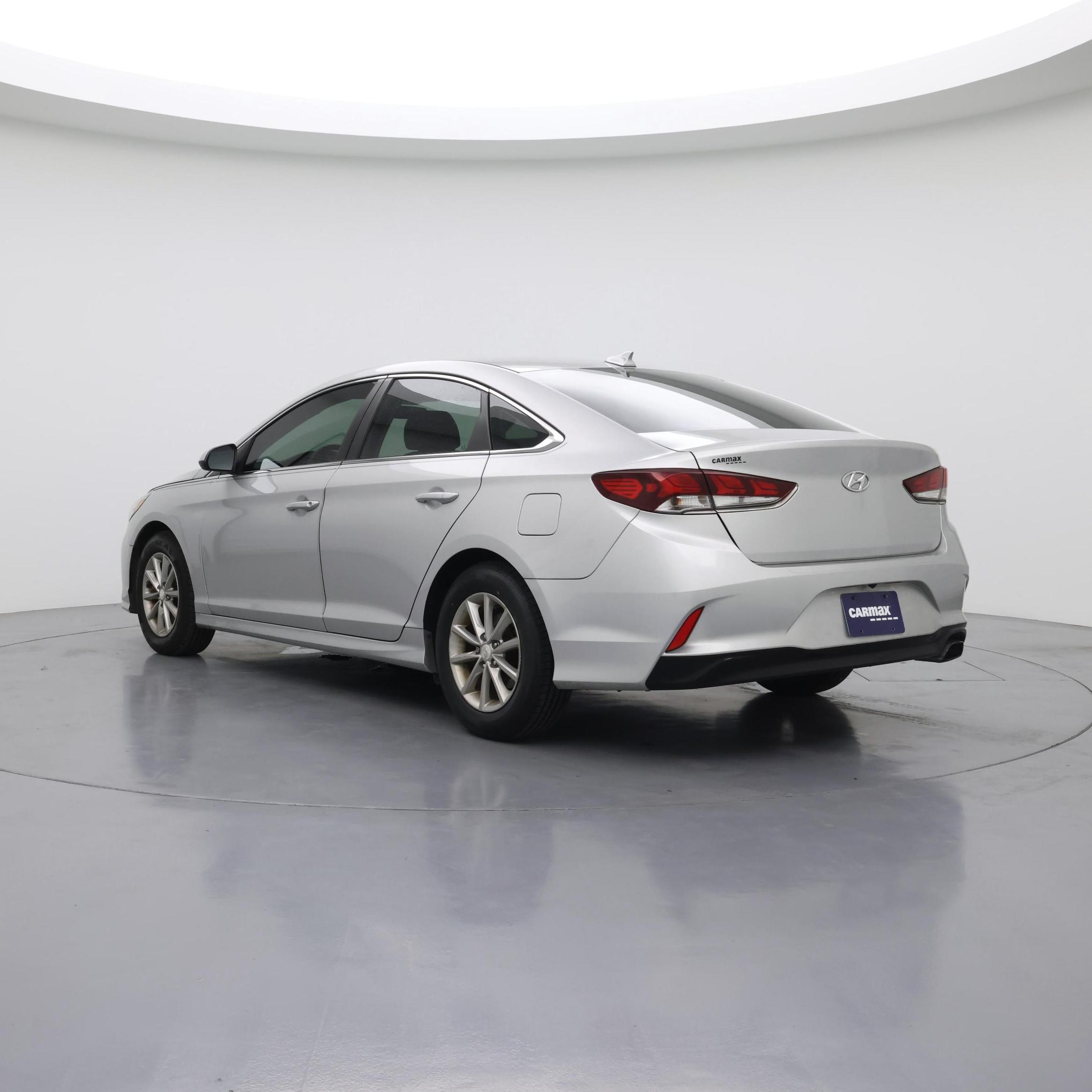 Thumbnail: 2019 Hyundai Sonata - 2