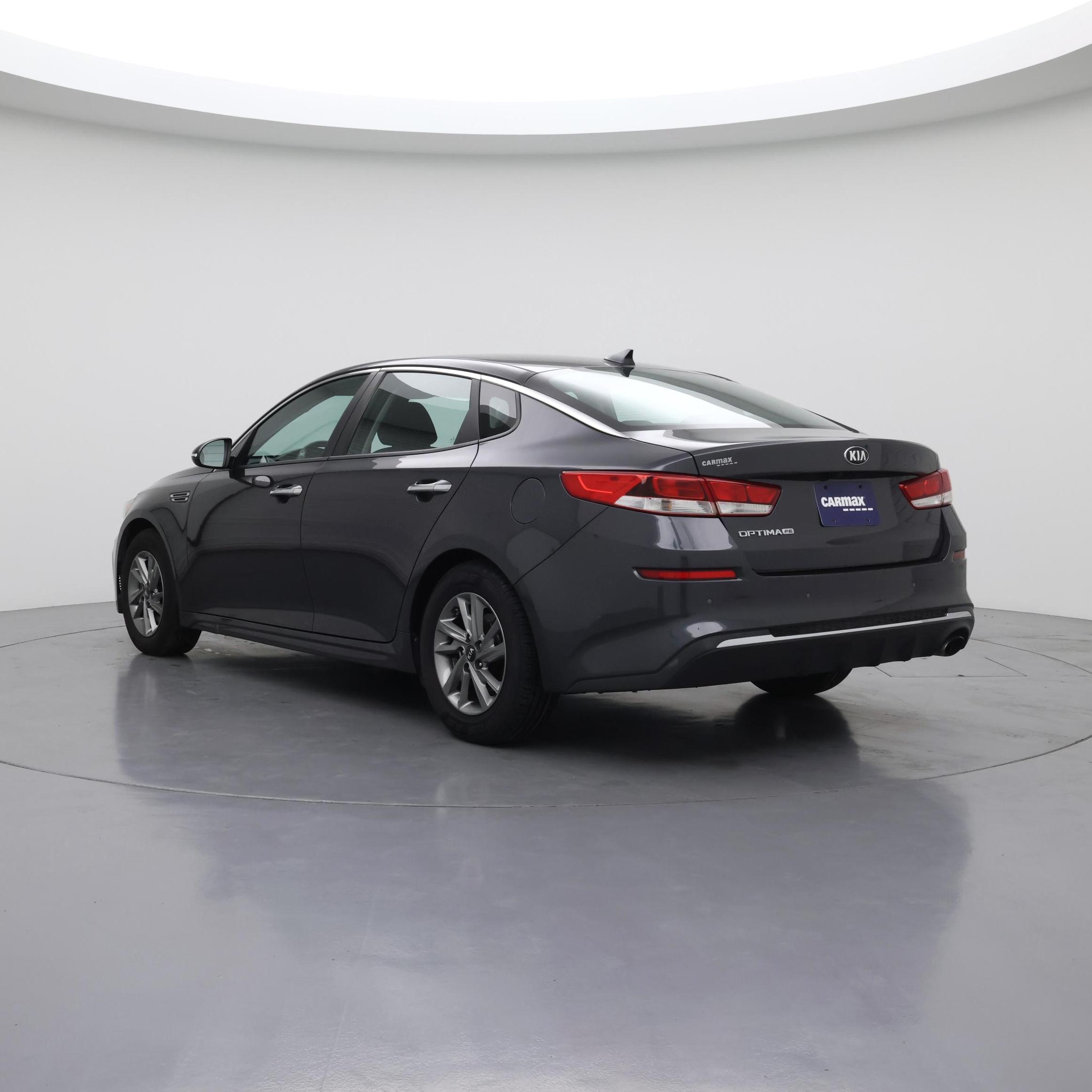 Thumbnail: 2019 Kia Optima - 2