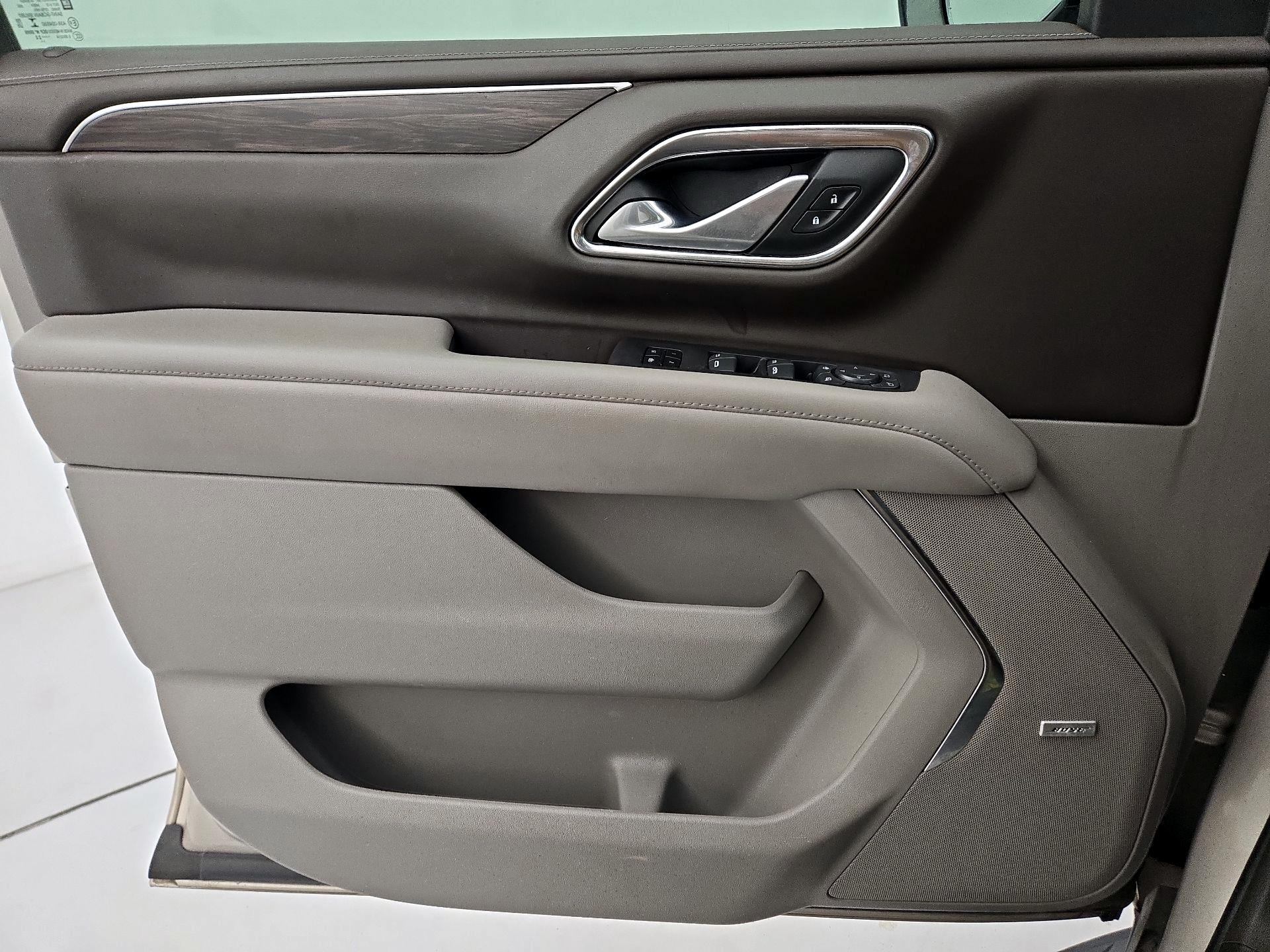 Thumbnail: 2022 Chevrolet Tahoe - 12