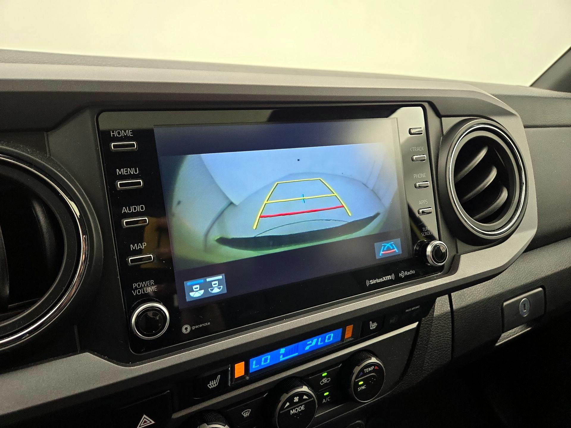 Thumbnail: 2022 Toyota Tacoma - 15