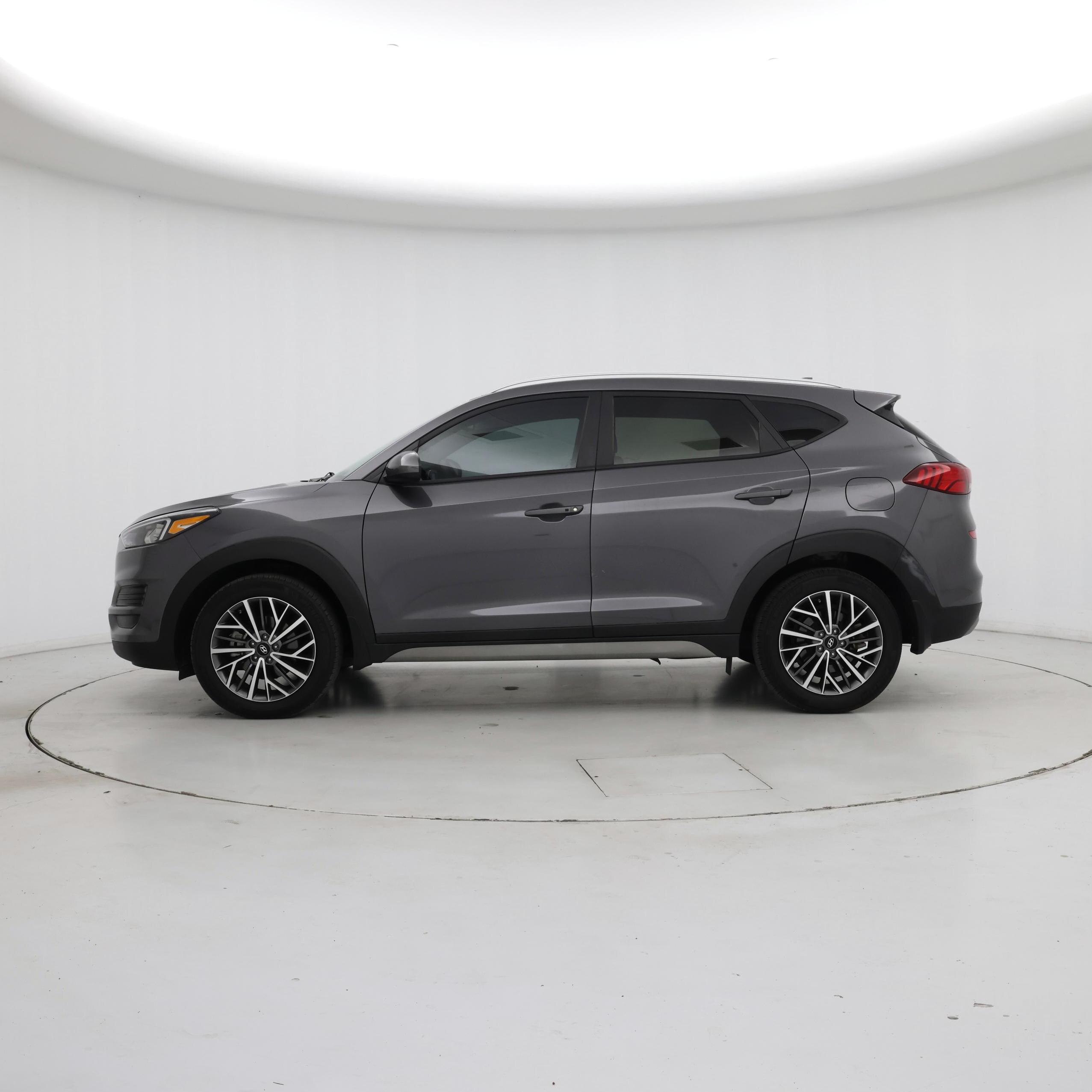 Thumbnail: 2021 Hyundai Tucson - 3