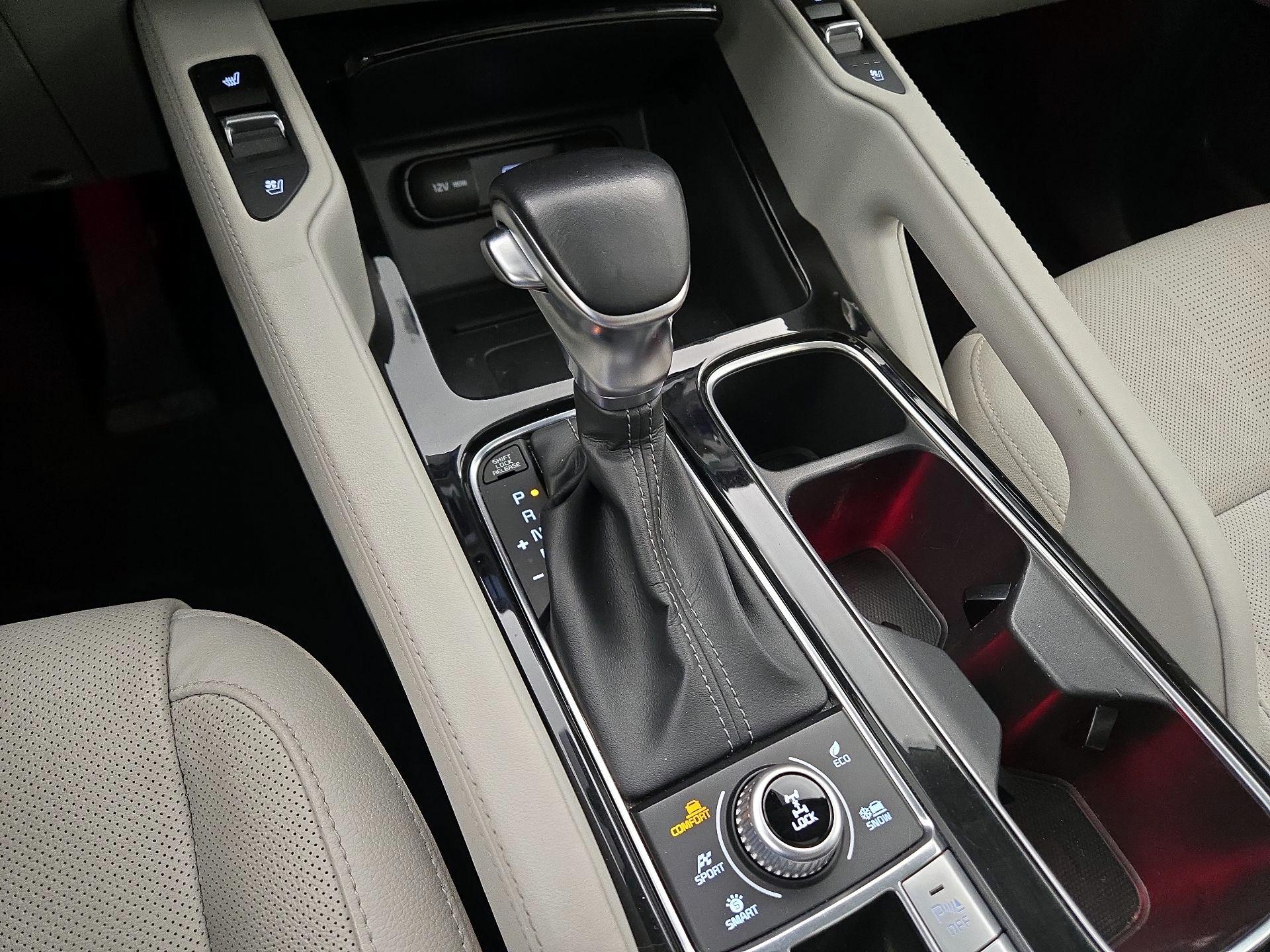 Thumbnail: 2021 Kia Telluride - 18