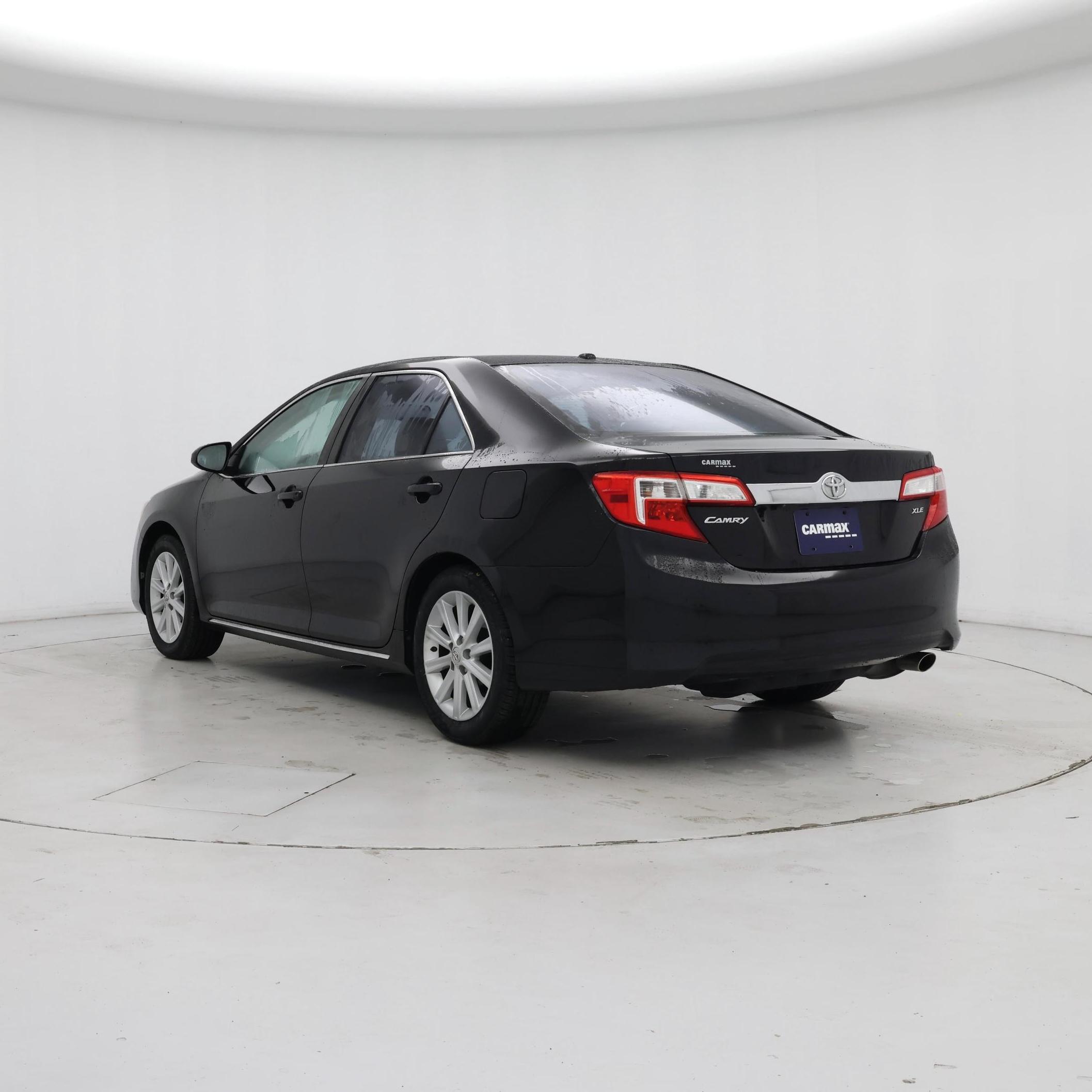 Thumbnail: 2014 Toyota Camry - 2