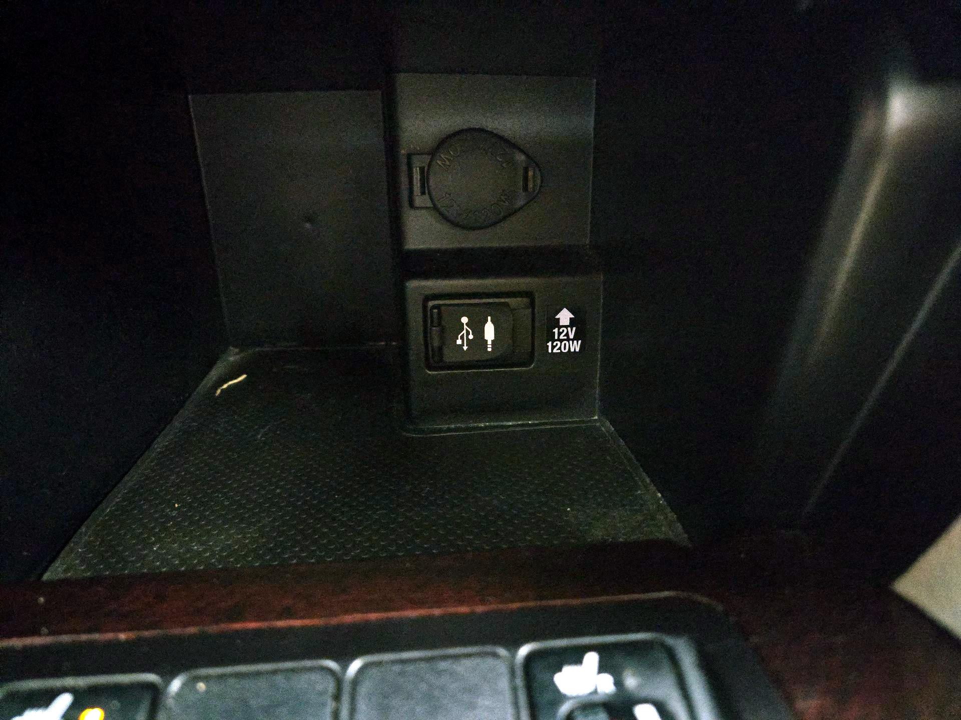 Thumbnail: 2014 Toyota Camry - 19