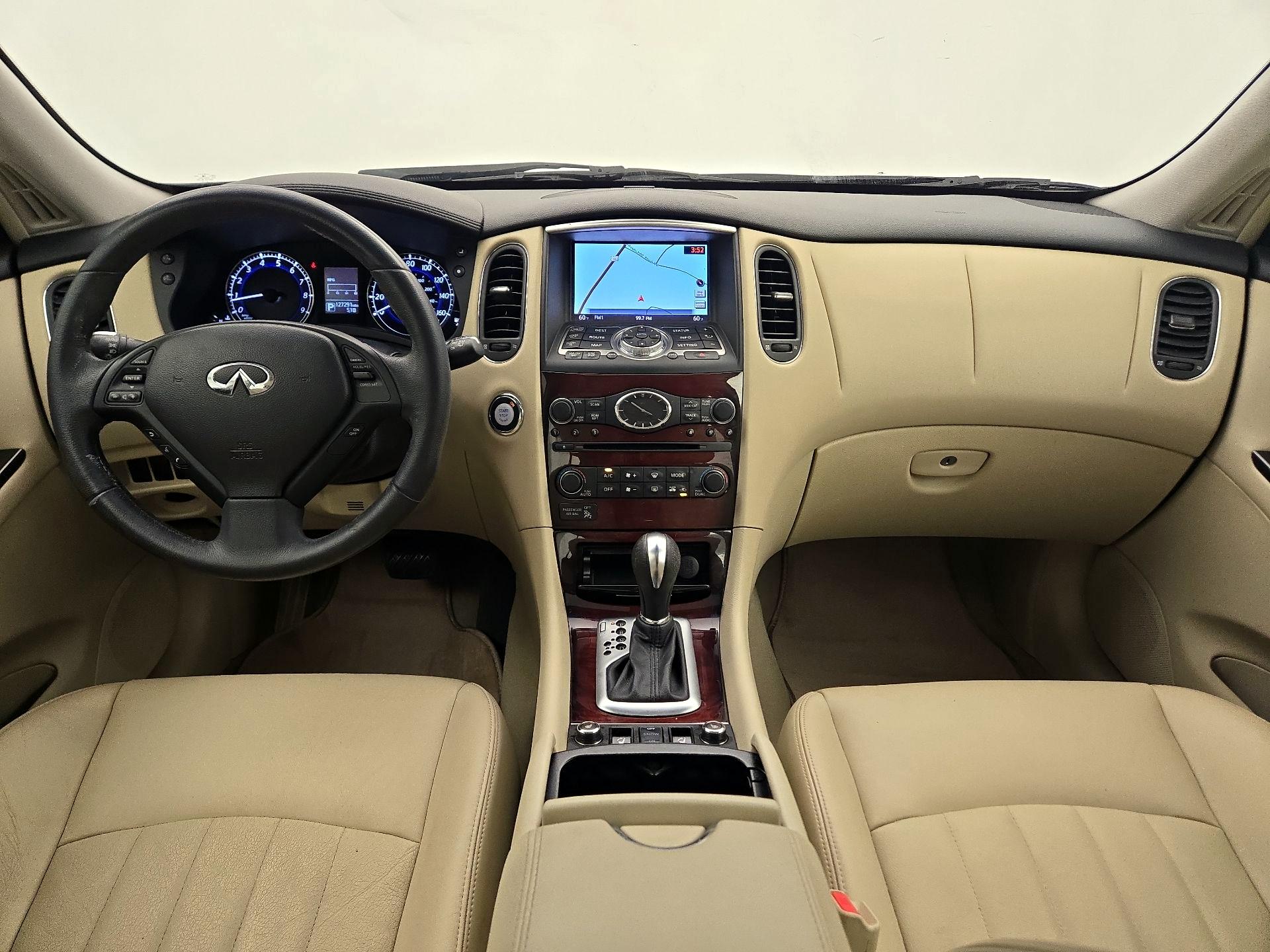 Thumbnail: 2016 INFINITI QX50 - 9
