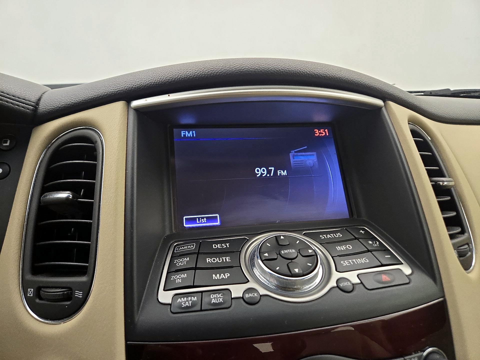 Thumbnail: 2016 INFINITI QX50 - 15