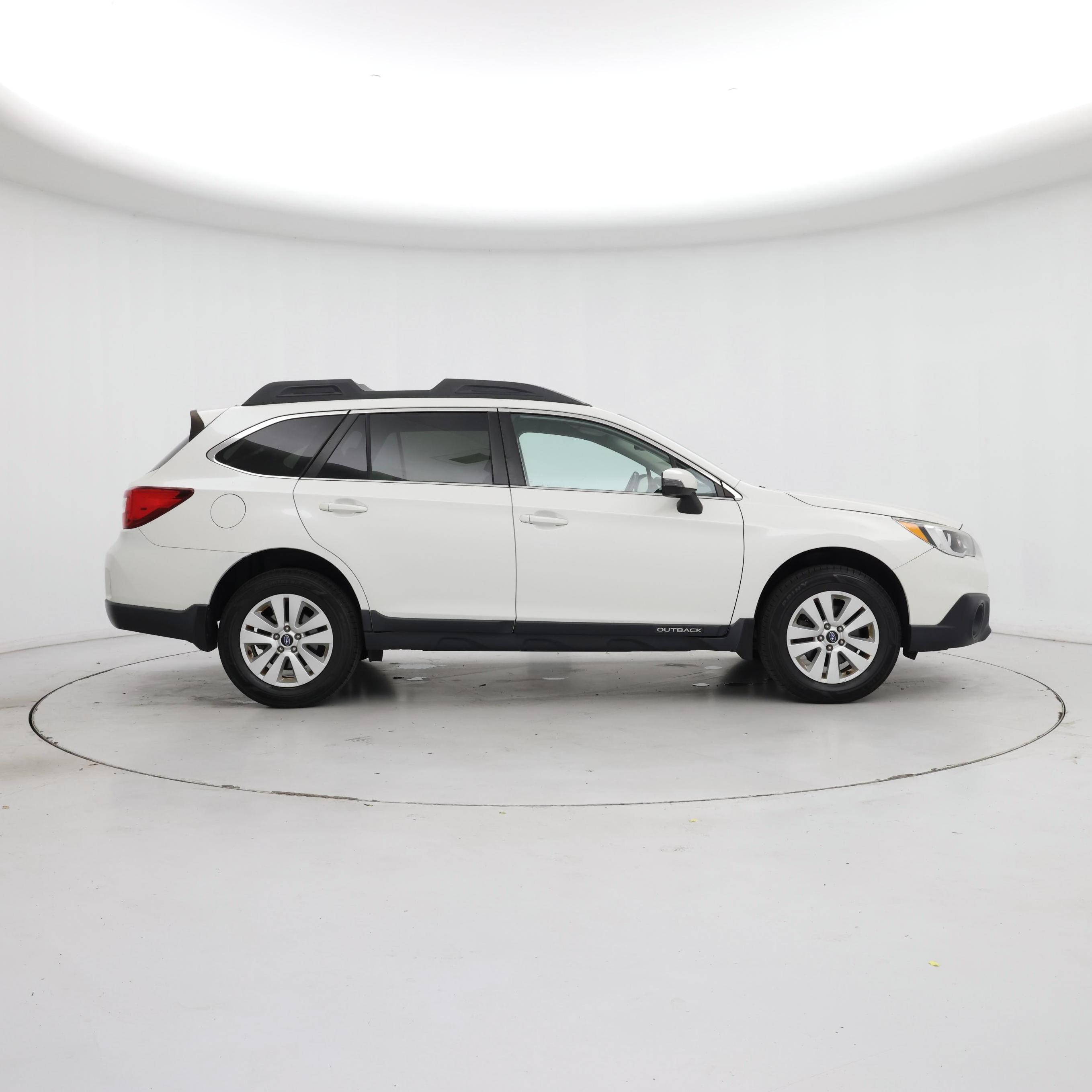Thumbnail: 2017 Subaru Outback - 7