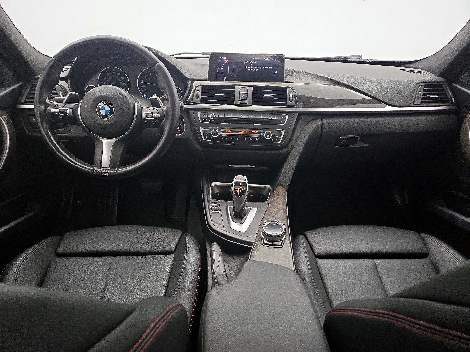 Thumbnail: 2015 BMW 3 Series - 9