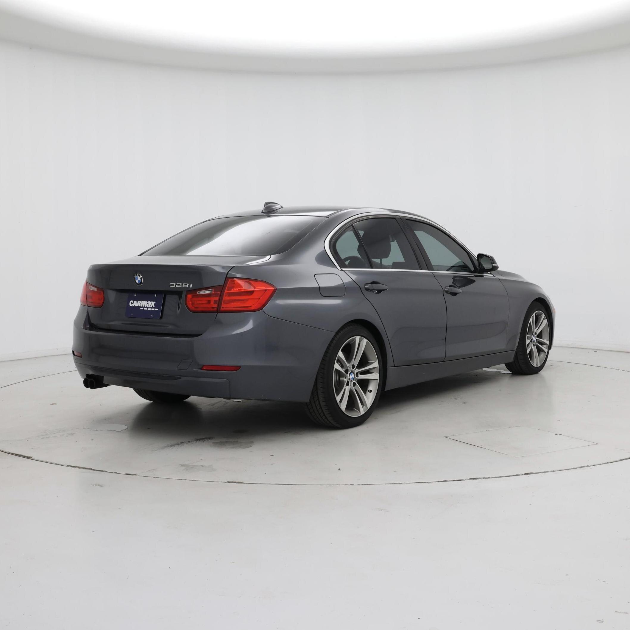 Thumbnail: 2015 BMW 3 Series - 8