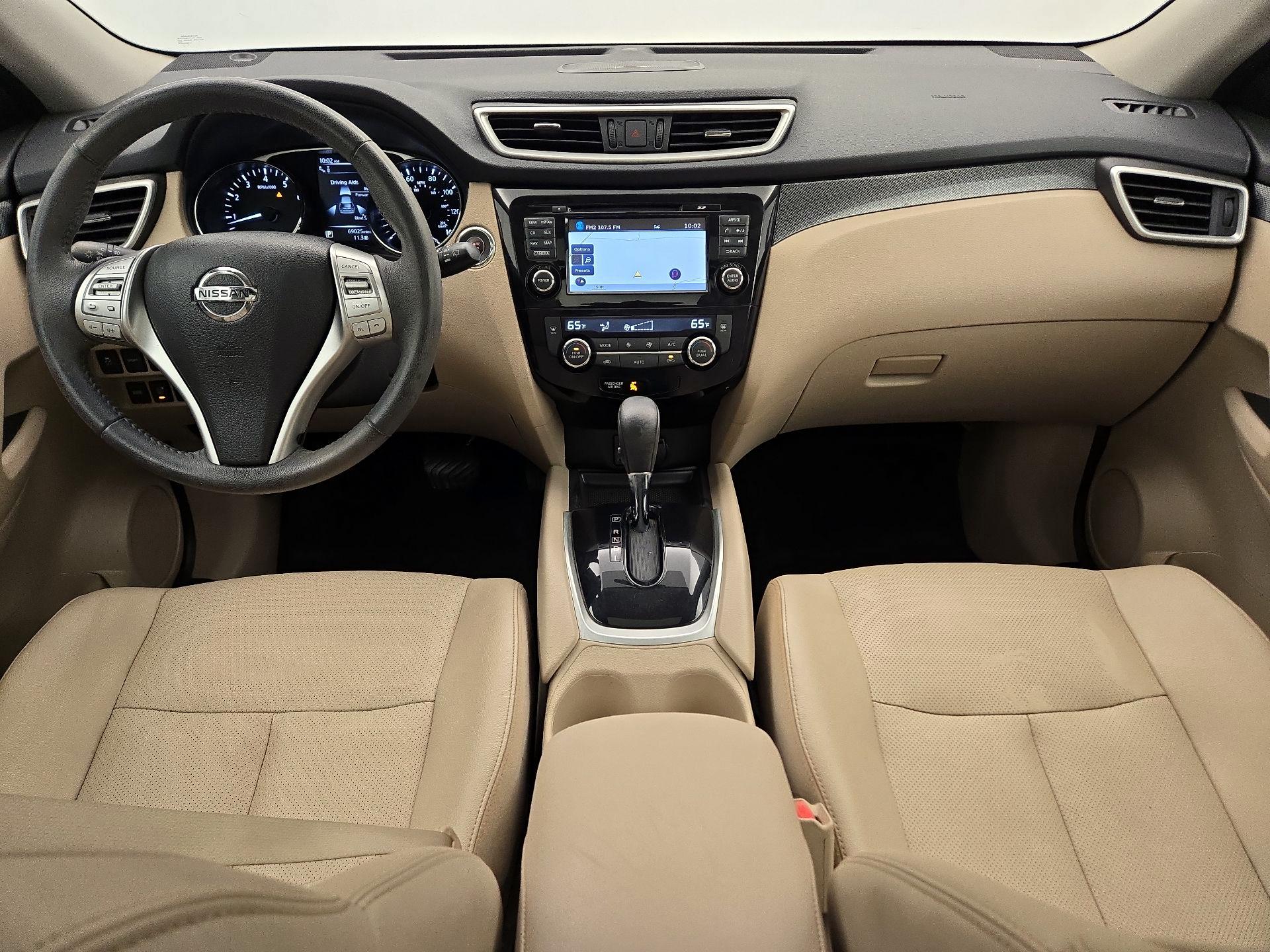 Thumbnail: 2016 Nissan Rogue - 9