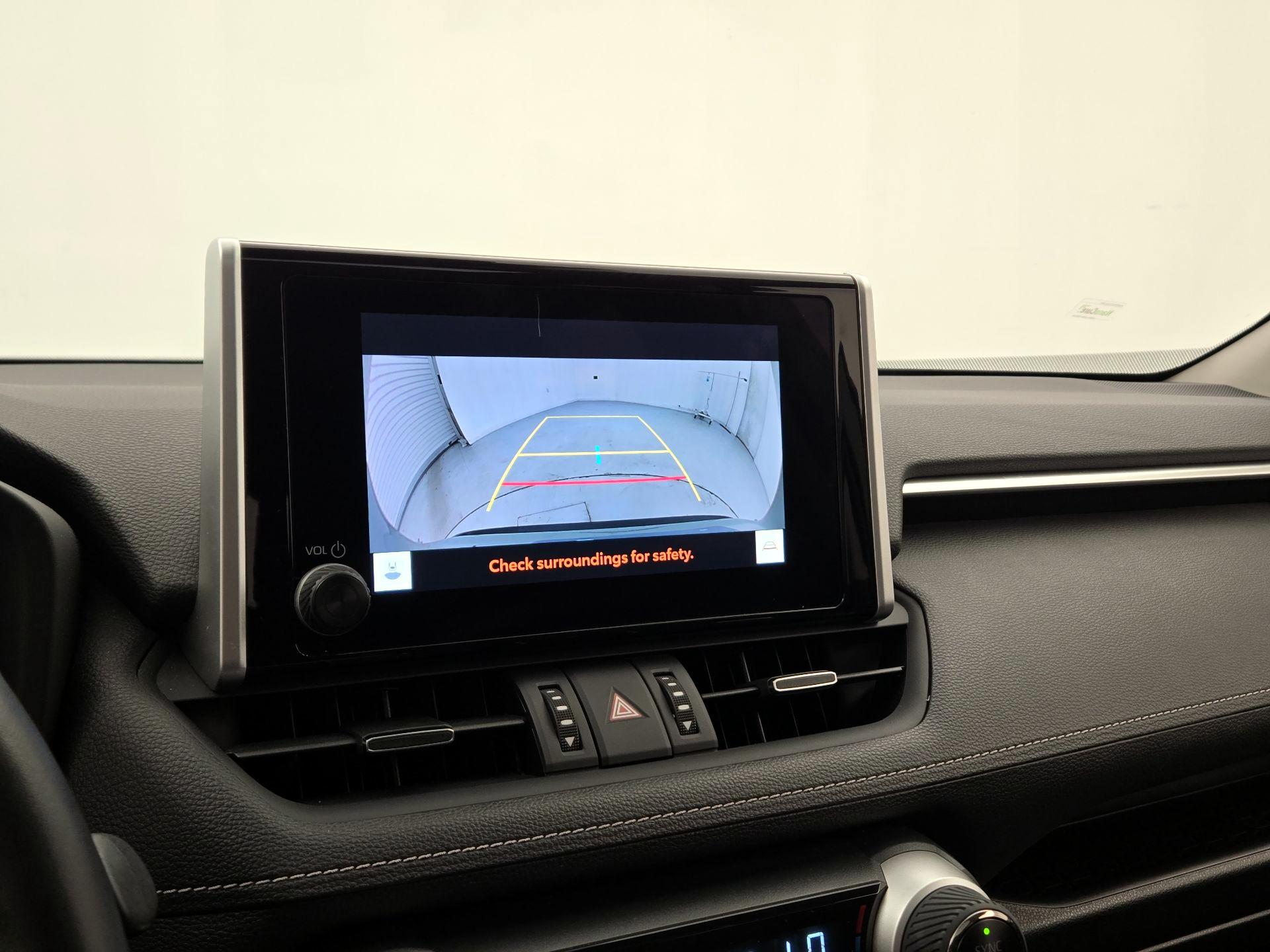 Thumbnail: 2023 Toyota RAV4 - 14