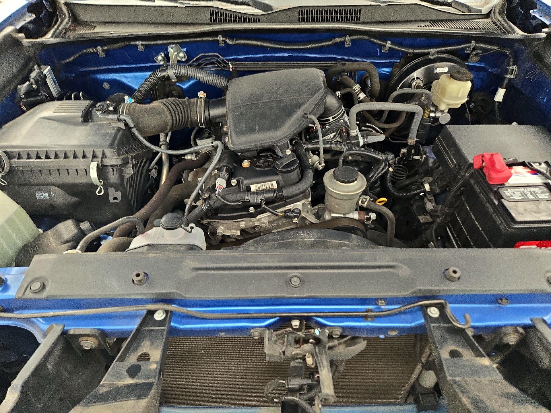 Thumbnail: 2016 Toyota Tacoma - 20